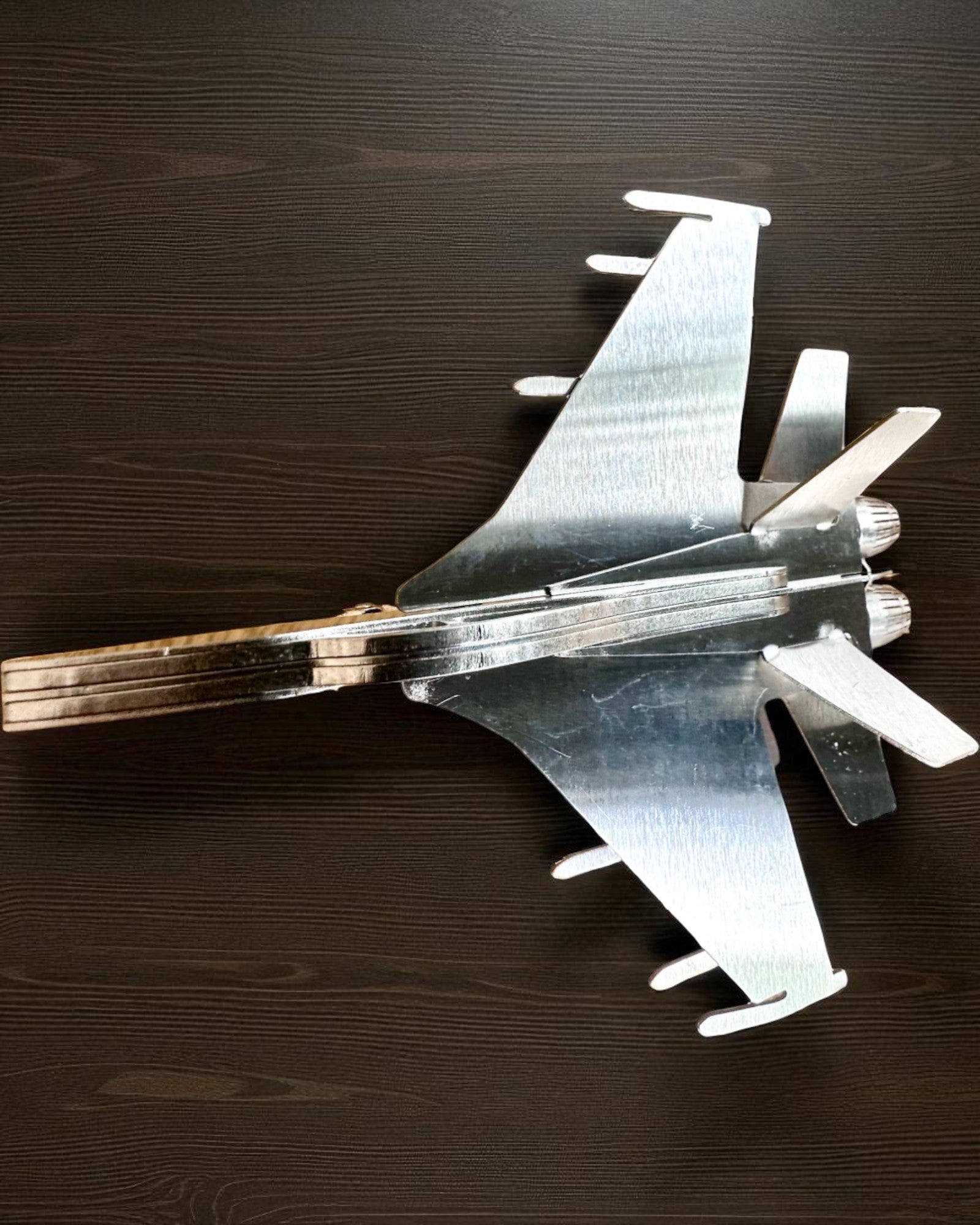 Metalmodel af jagerflyet "SkyRaptor" – rustfrit stål, personlig gravering som gave
