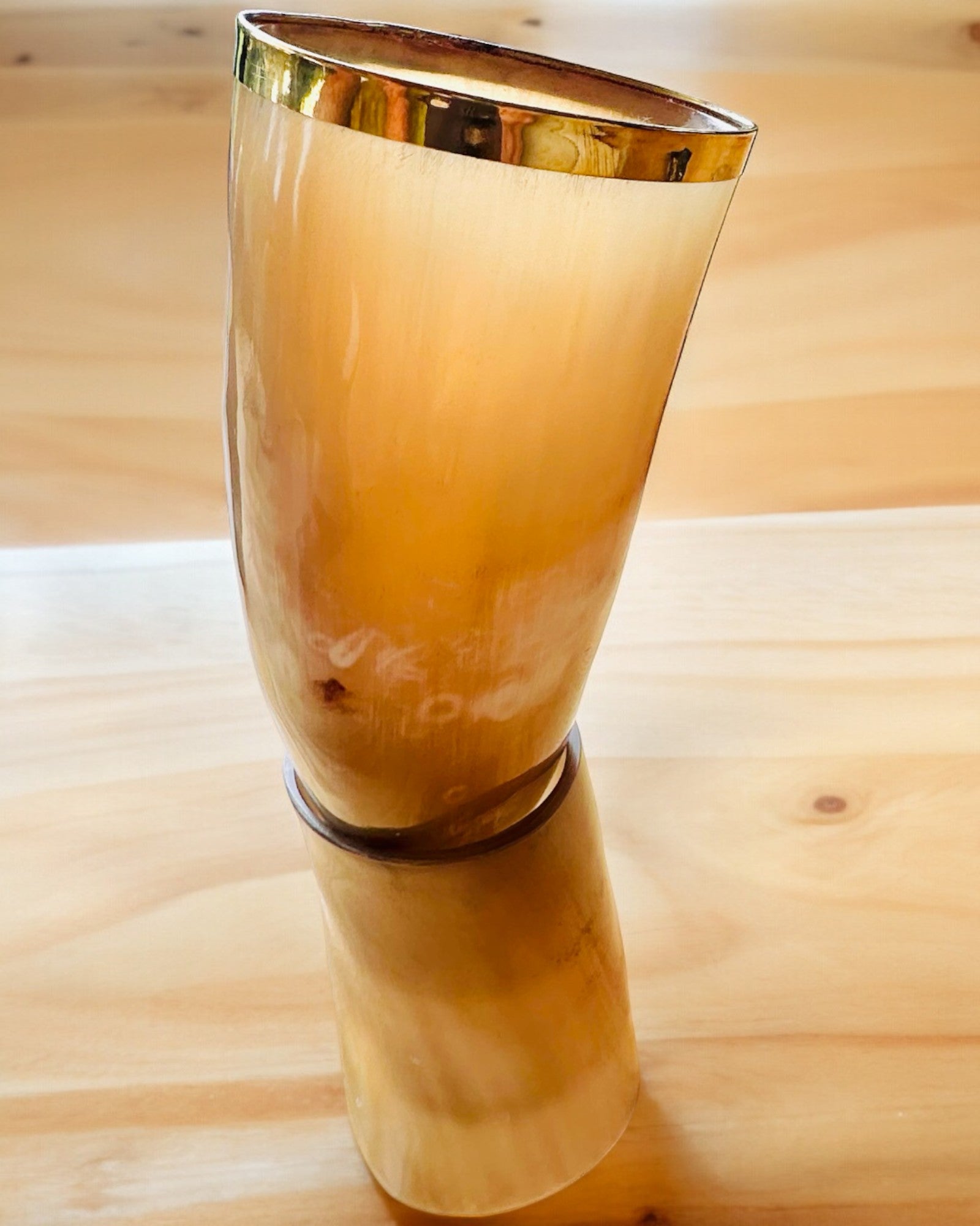 Hornkrus "Viking Valor" - Håndgraveret, Premium Kvalitet - 4 varianter at vælge imellem