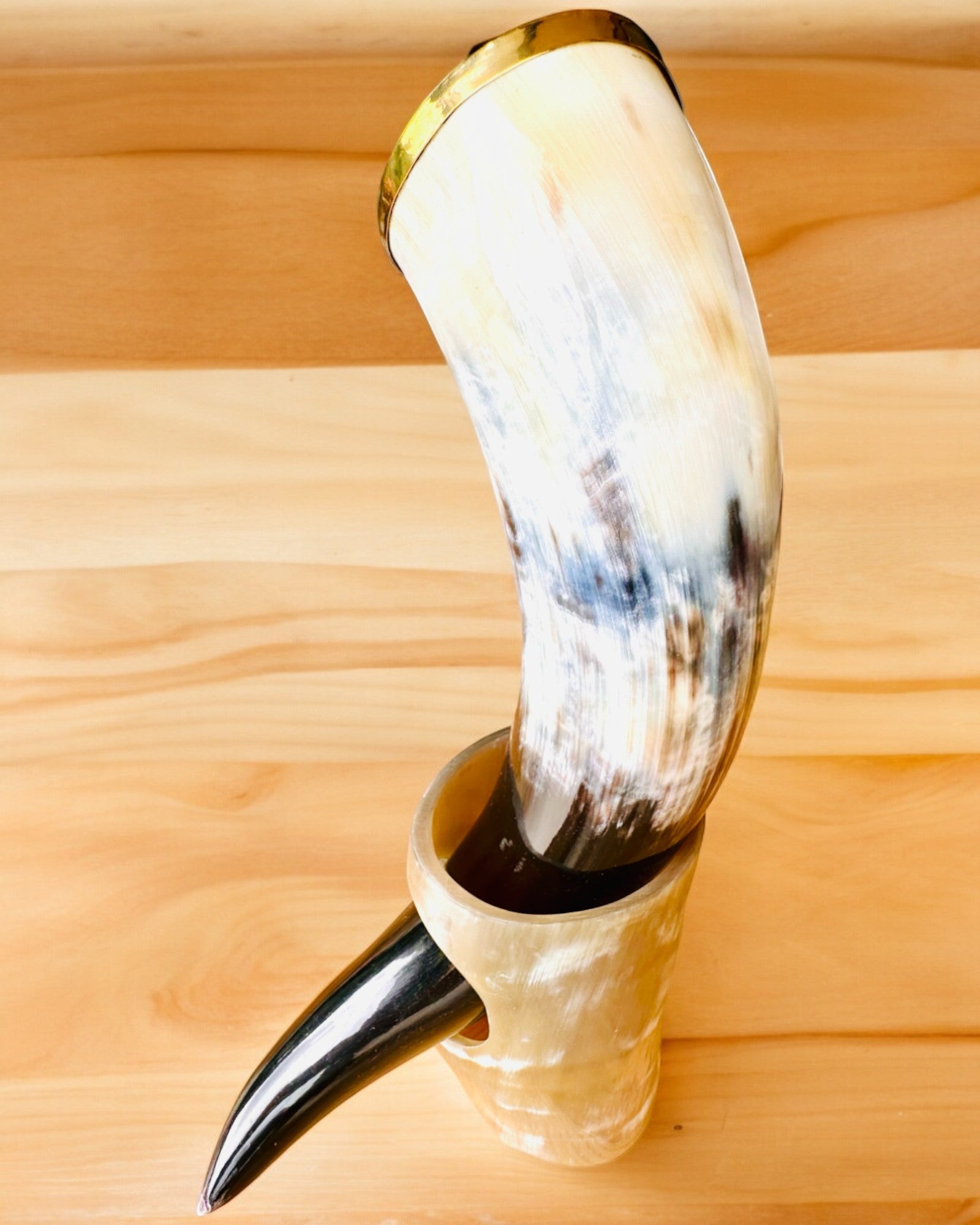 Hornkrus "Viking Valor" - Håndgraveret, Premium Kvalitet - 4 varianter at vælge imellem