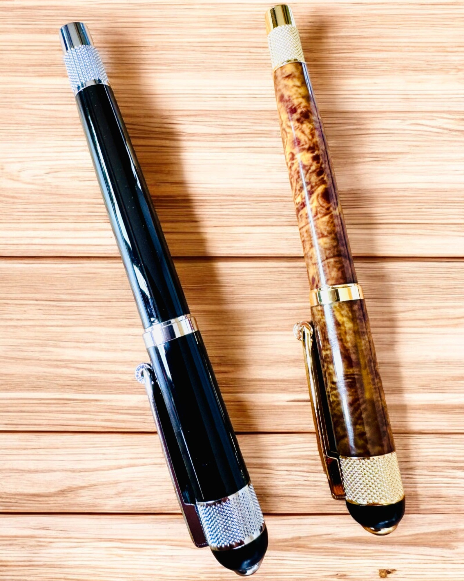 Elegant "Majestic" kuglepen med mulighed for personliggørelse som gave, 2 farvevarianter at vælge imellem