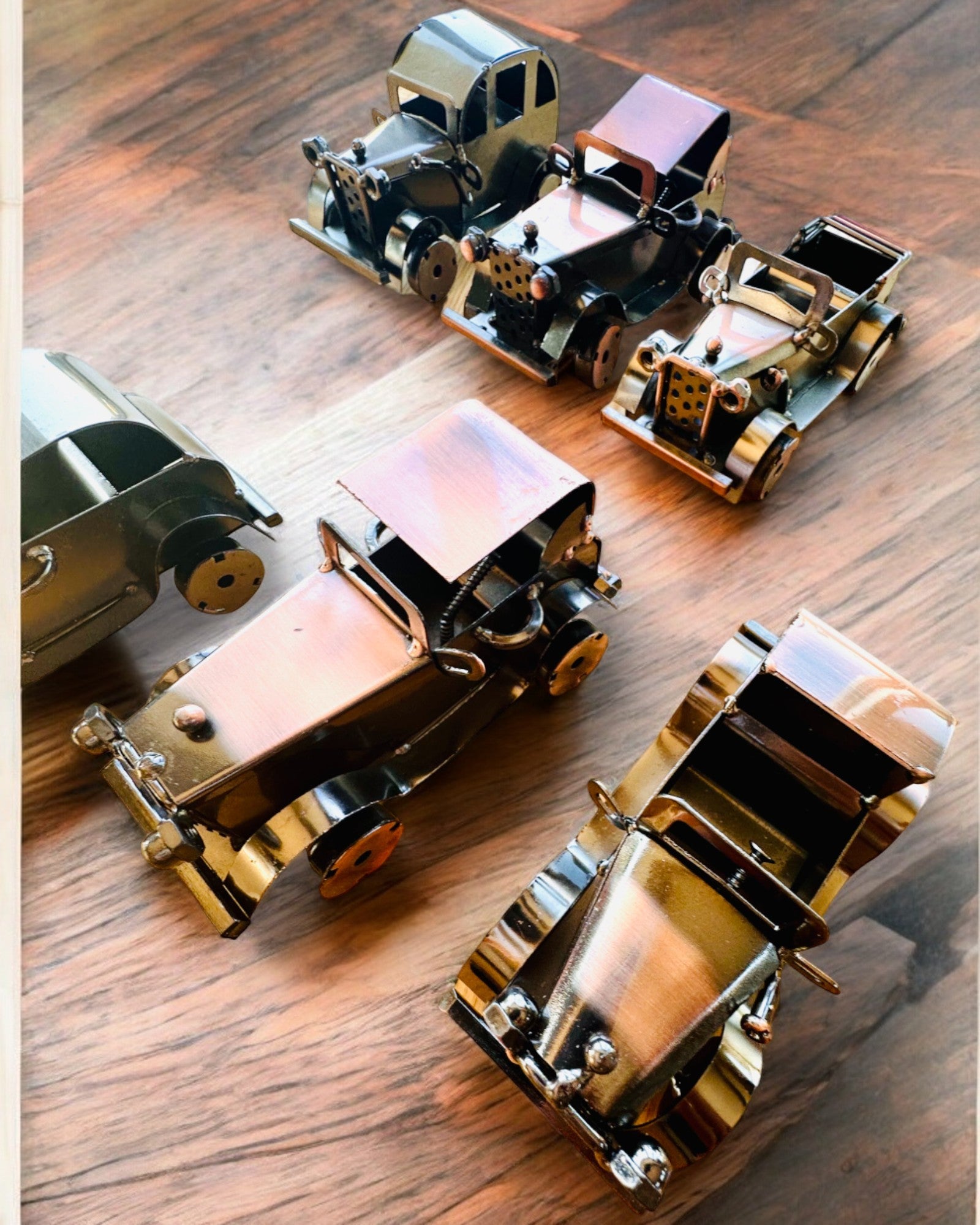 Retro klassisk bil, bil, af jern - "Vintage Drive" kollektion, bilmodel, personliggørelse med gravering som gave