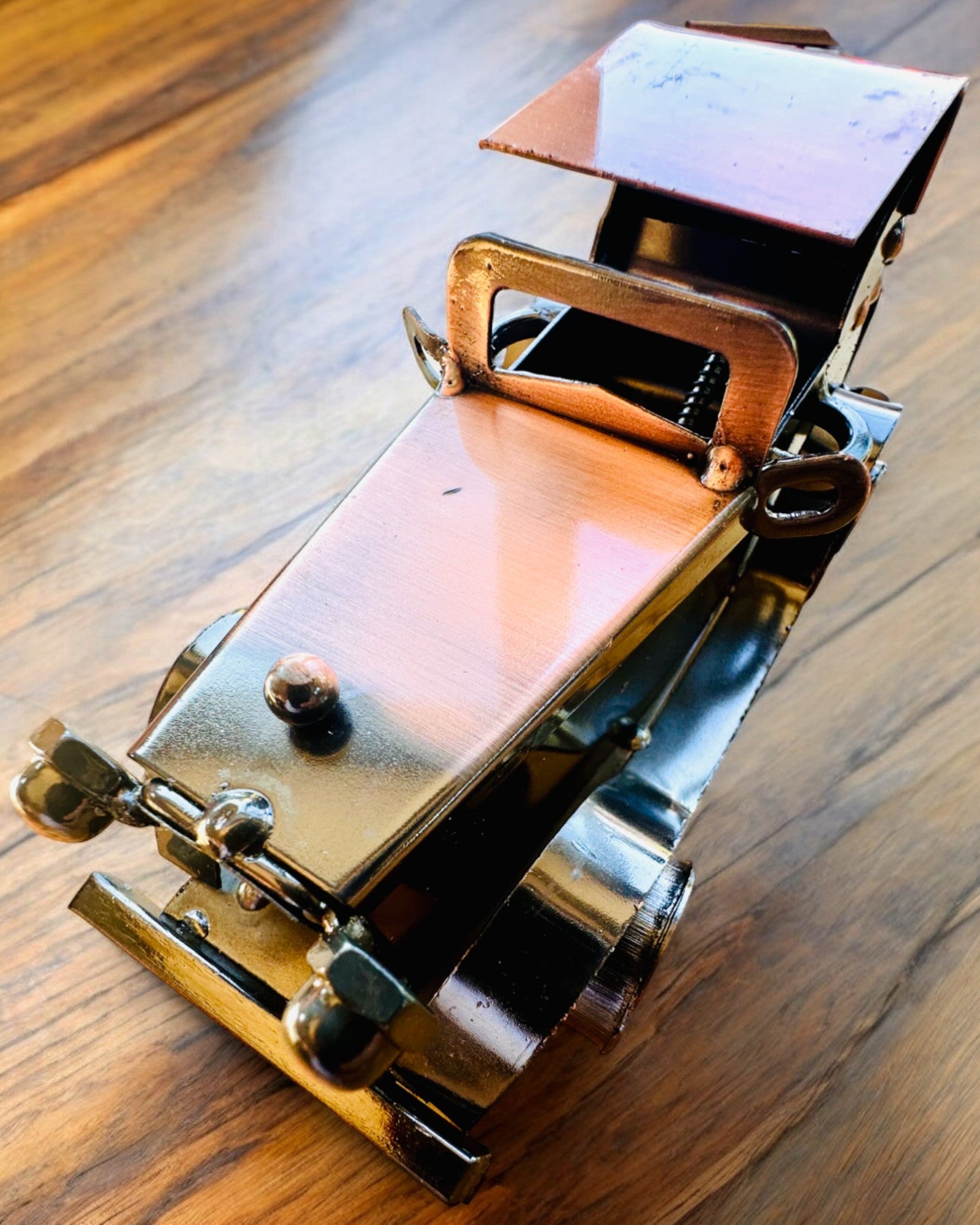 Retro klassisk bil, bil, af jern - "Vintage Drive" kollektion, bilmodel, personliggørelse med gravering som gave