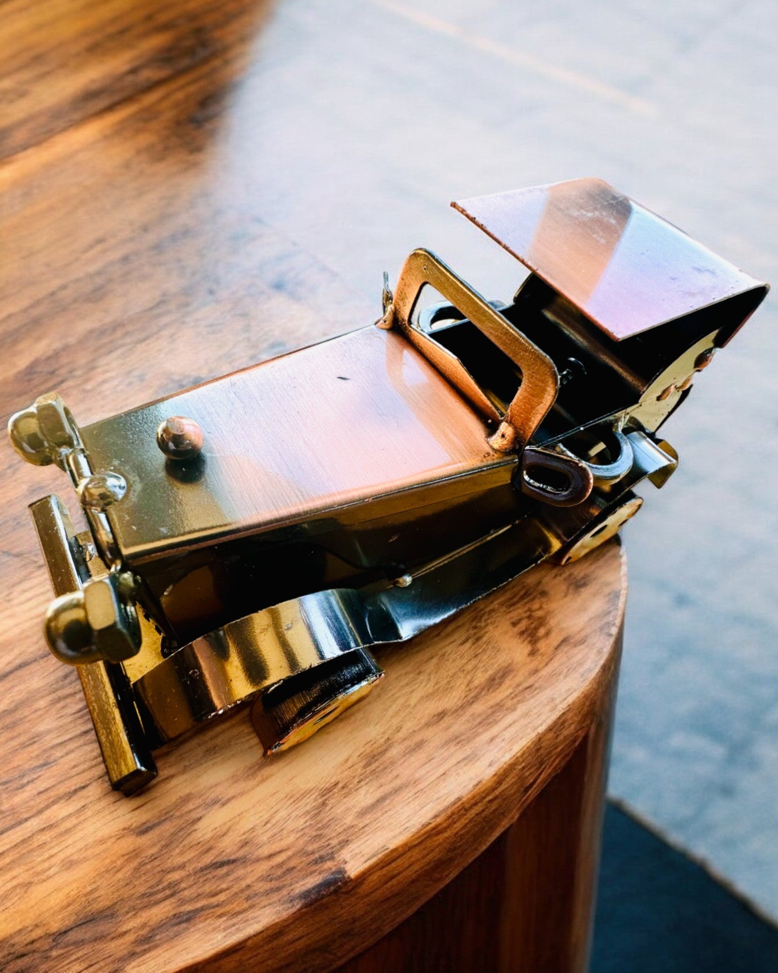 Retro klassisk bil, bil, af jern - "Vintage Drive" kollektion, bilmodel, personliggørelse med gravering som gave