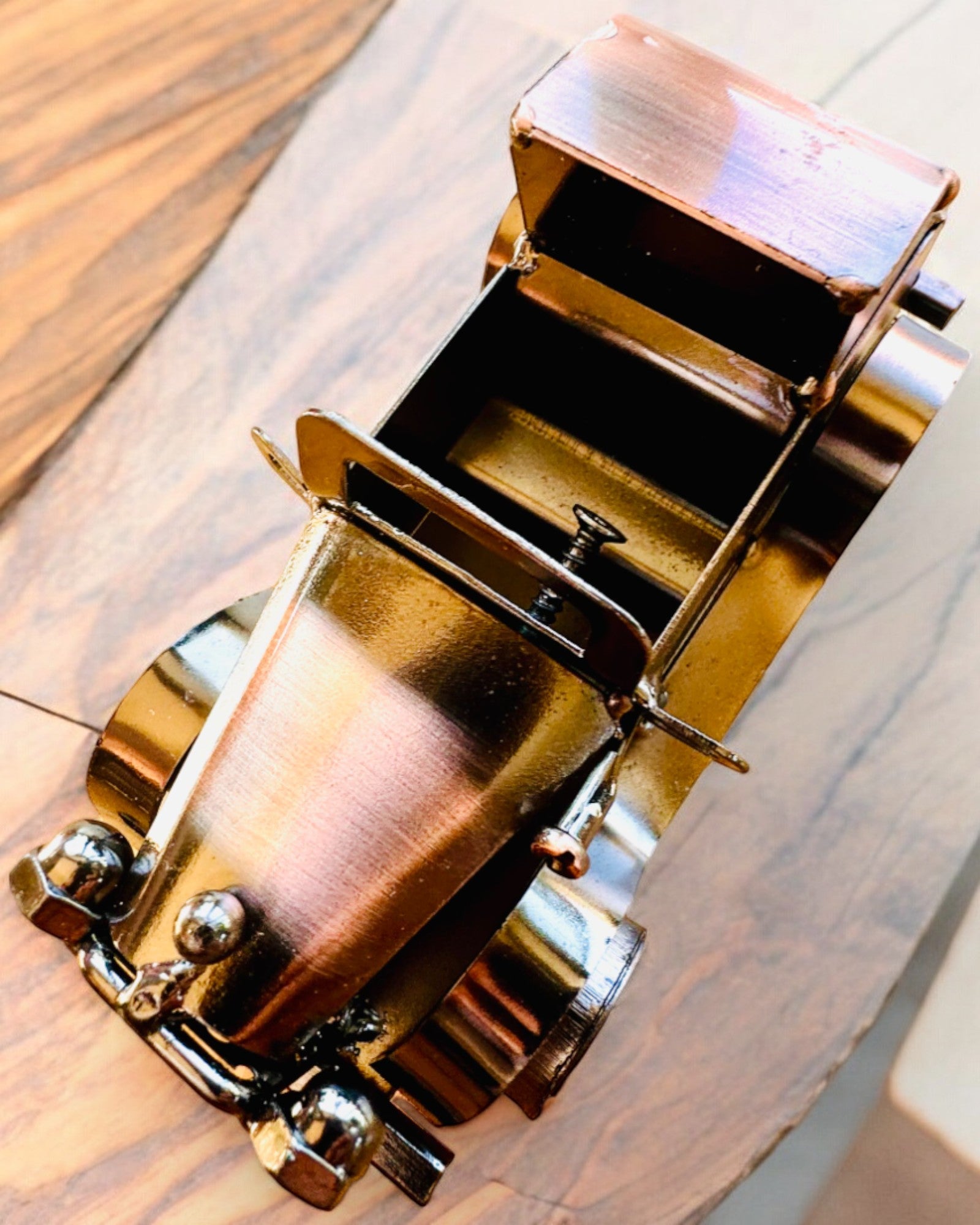 Retro klassisk bil, bil, af jern - "Vintage Drive" kollektion, bilmodel, personliggørelse med gravering som gave