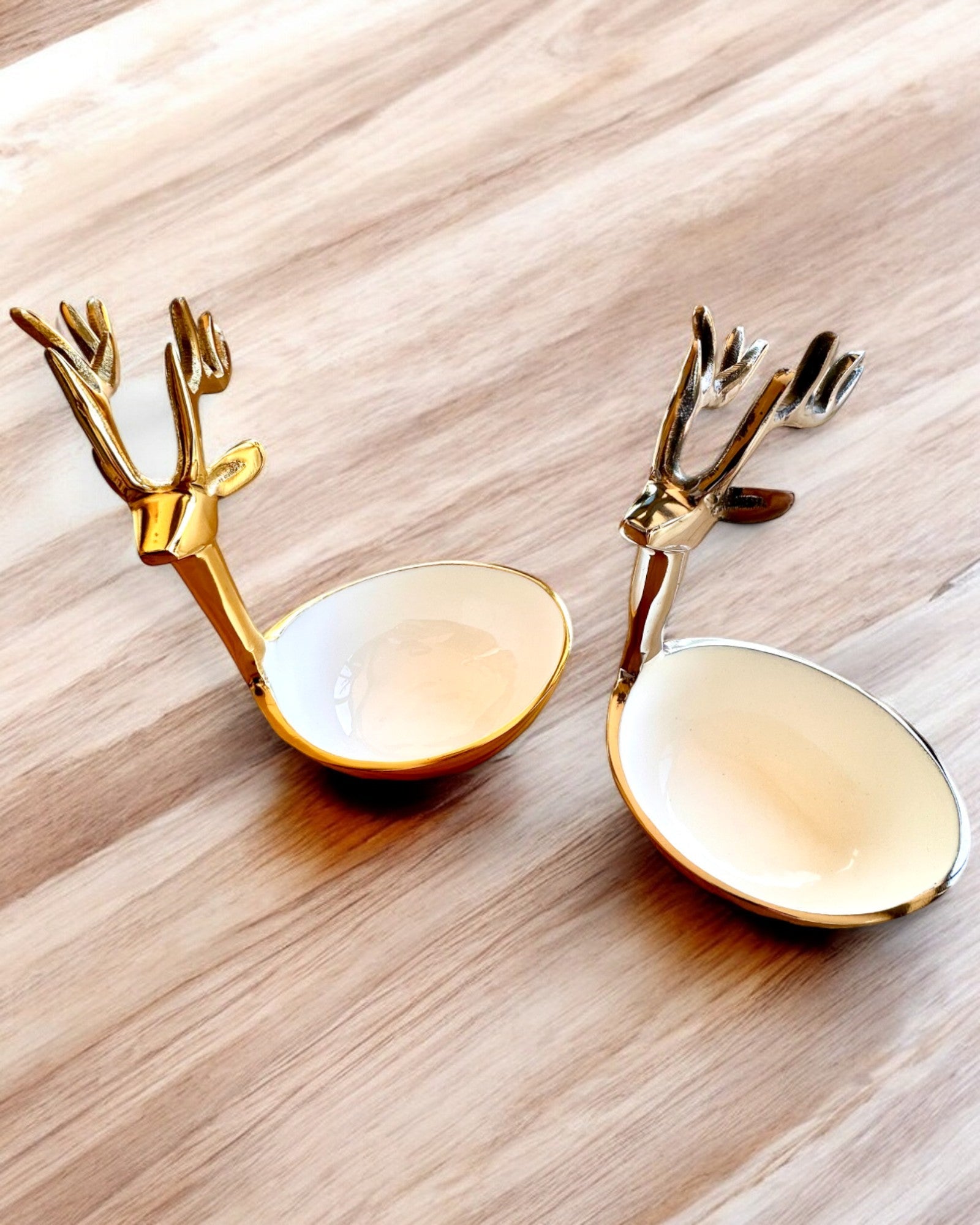 Elegant skål Hornet Skønhed – Håndværk fra Indien, personalisering med gravering