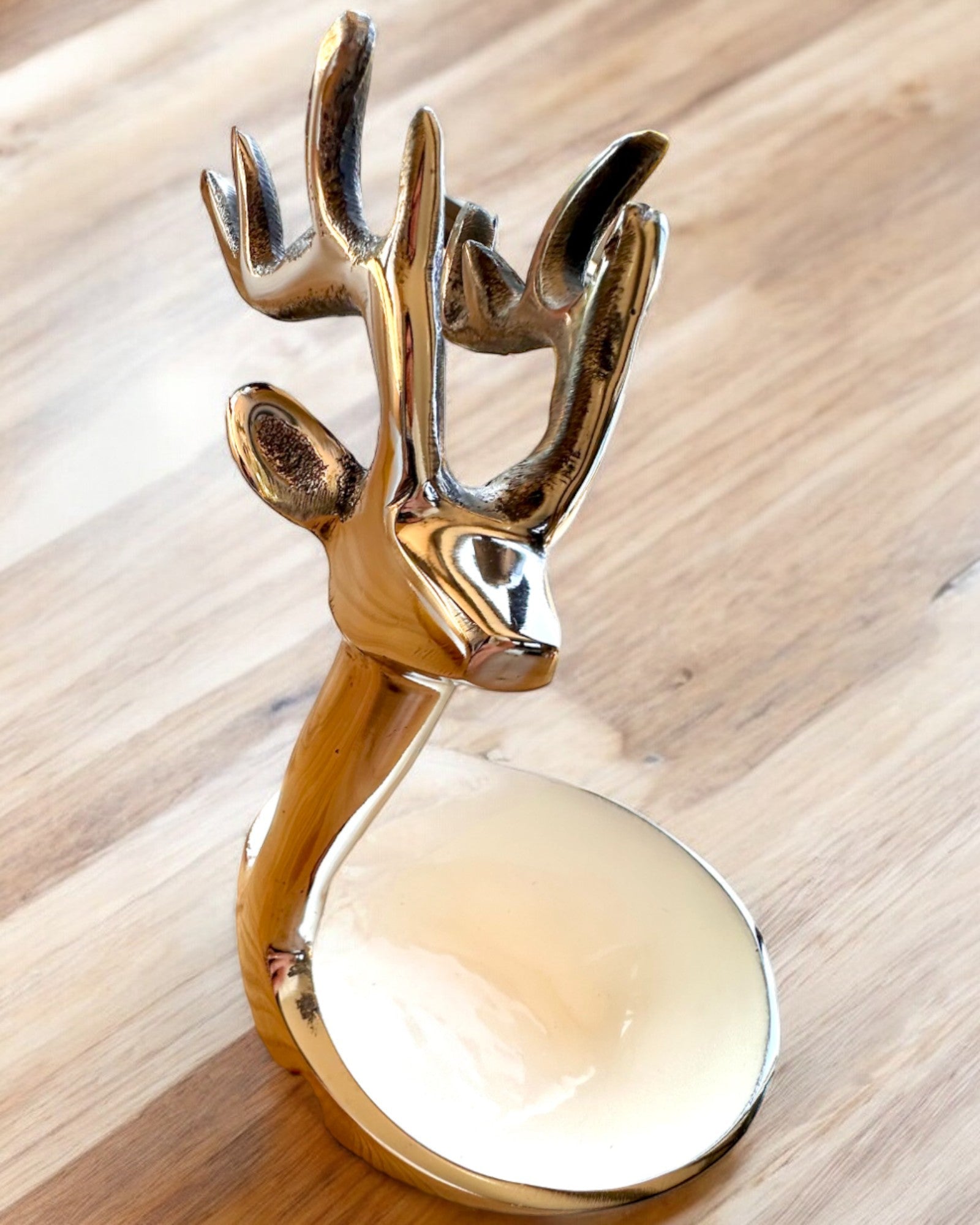 Elegant skål Hornet Skønhed – Håndværk fra Indien, personalisering med gravering