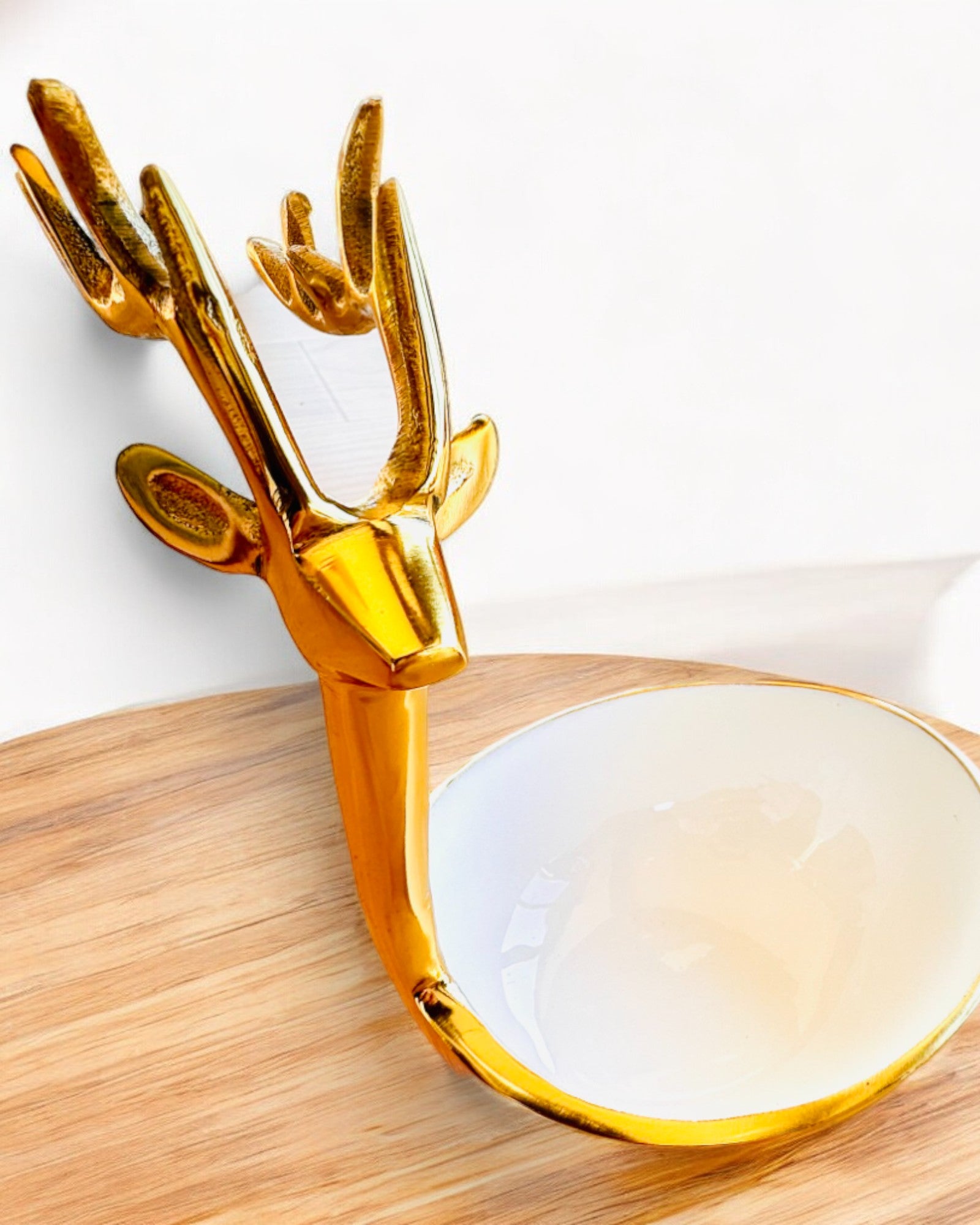 Elegant skål Hornet Skønhed – Håndværk fra Indien, personalisering med gravering