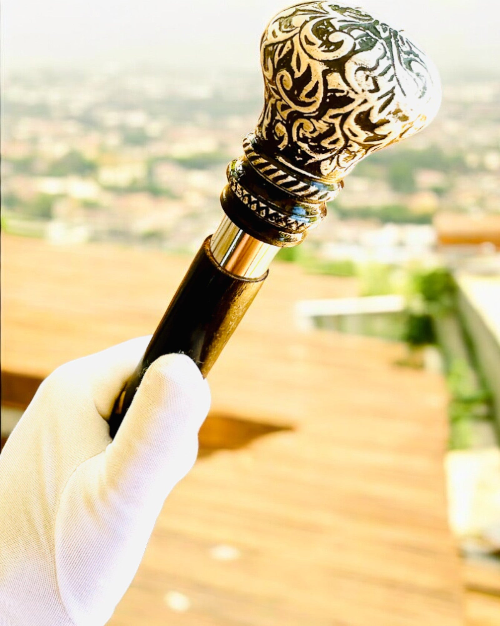 Vandrestok "Majestætens Stok" Træ Håndlavet, mulighed for gravering, 2 varianter at vælge imellem