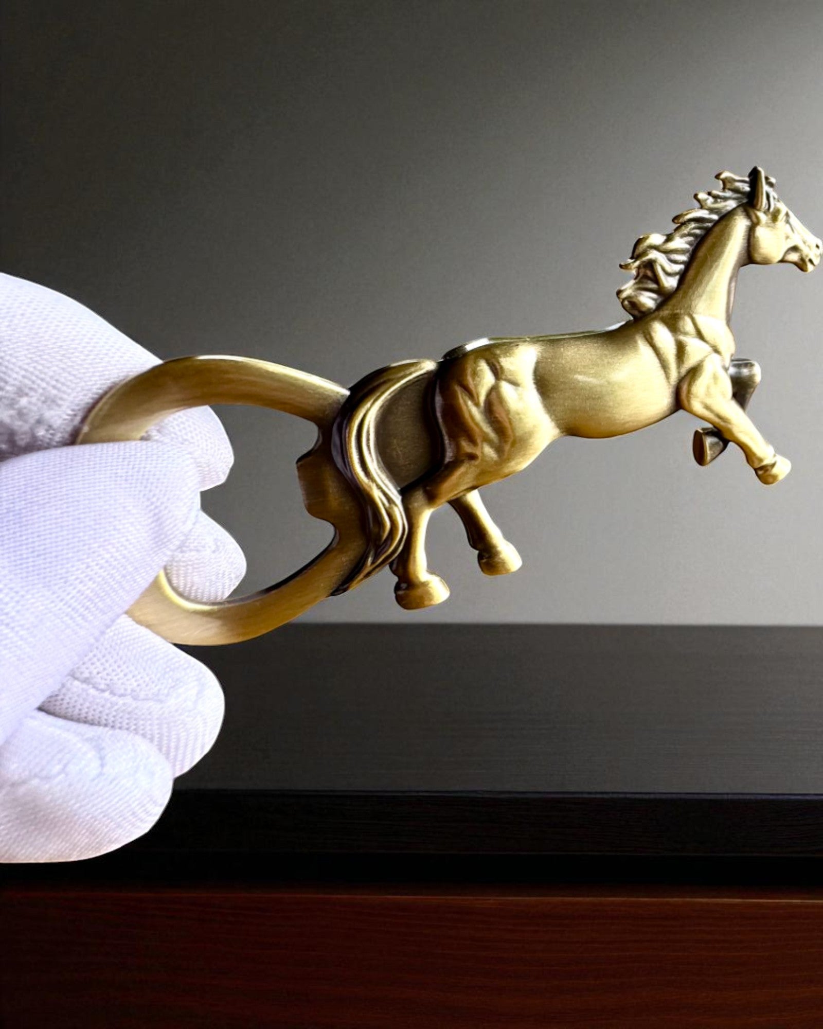 Flaskeåbner Vintage Dyr - 7 varianter, tilpasning med gravering som gave