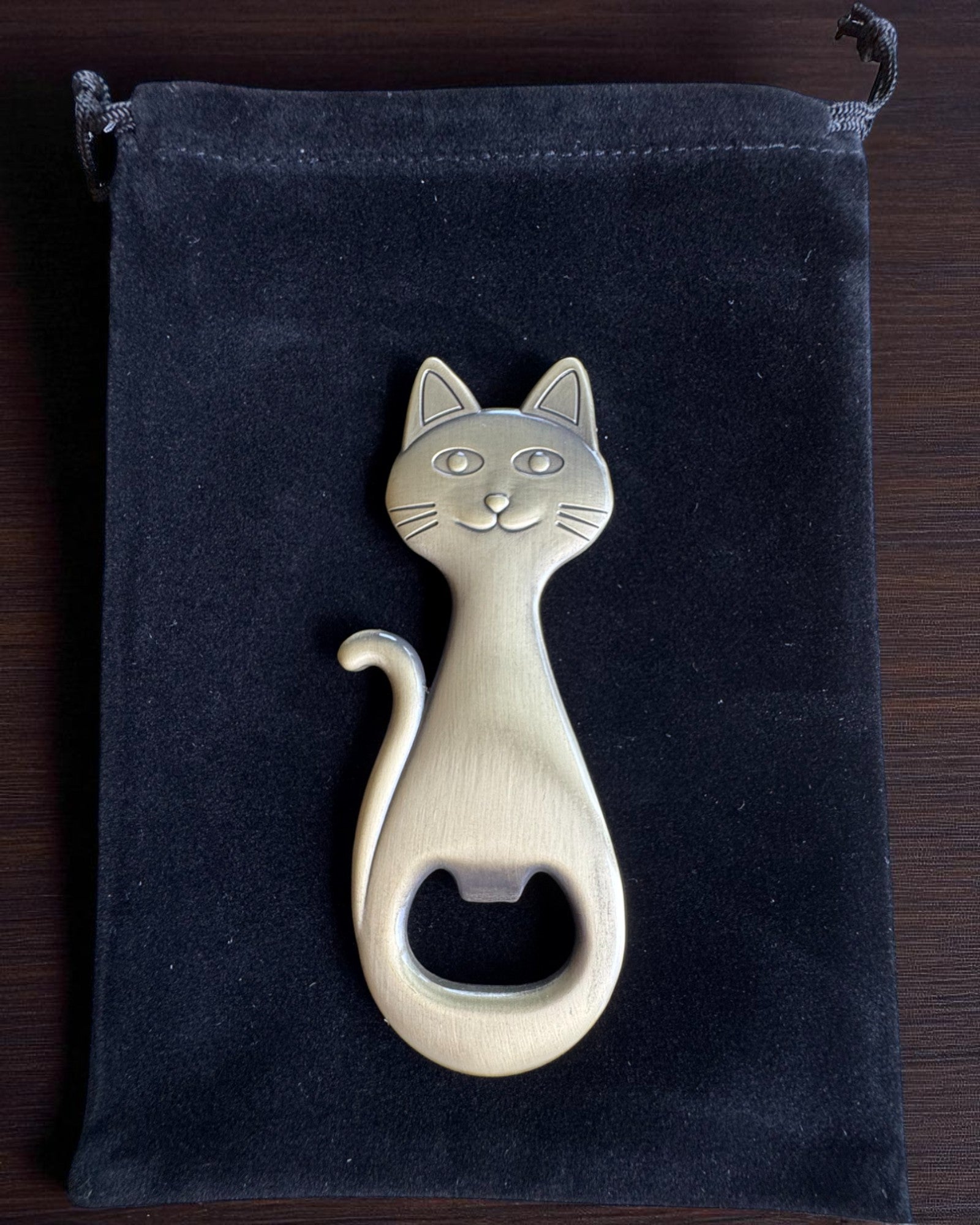 Flaskeåbner Vintage Dyr - 7 varianter, tilpasning med gravering som gave