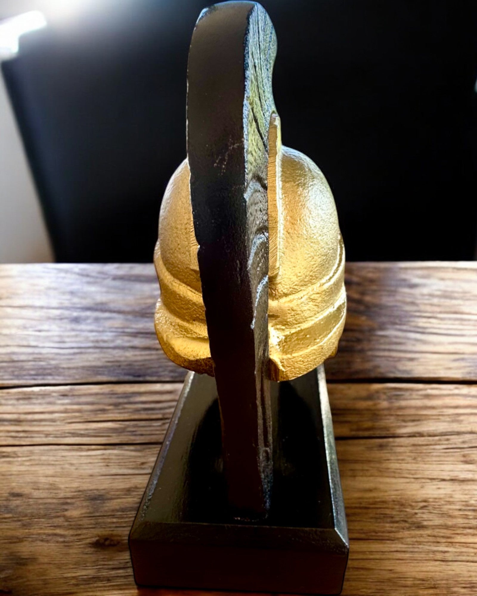 Spartan Premium hjelm – håndlavet dekorativ skulptur, mulighed for tilpasning med gravering som gave