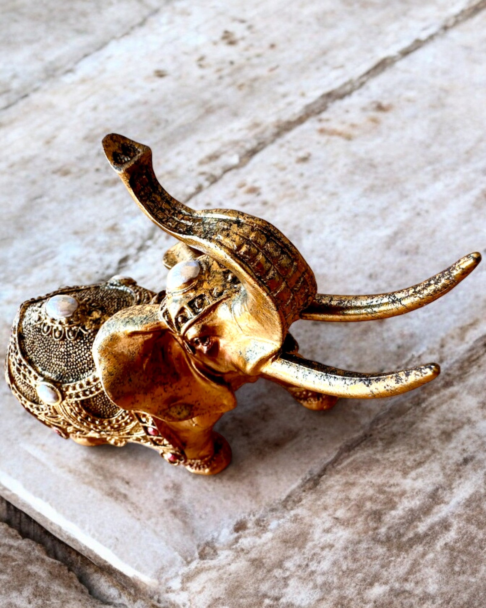 Kongelig Elefant med Mulighed for Gravering - Elegance og Luksus, personalisering til gave