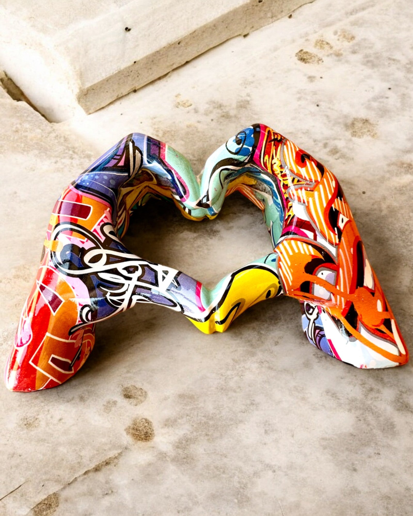 Dekorativ figur Farverigt Dekorativt Håndtag ArtBrace - mulighed for personlig gravering, som gave