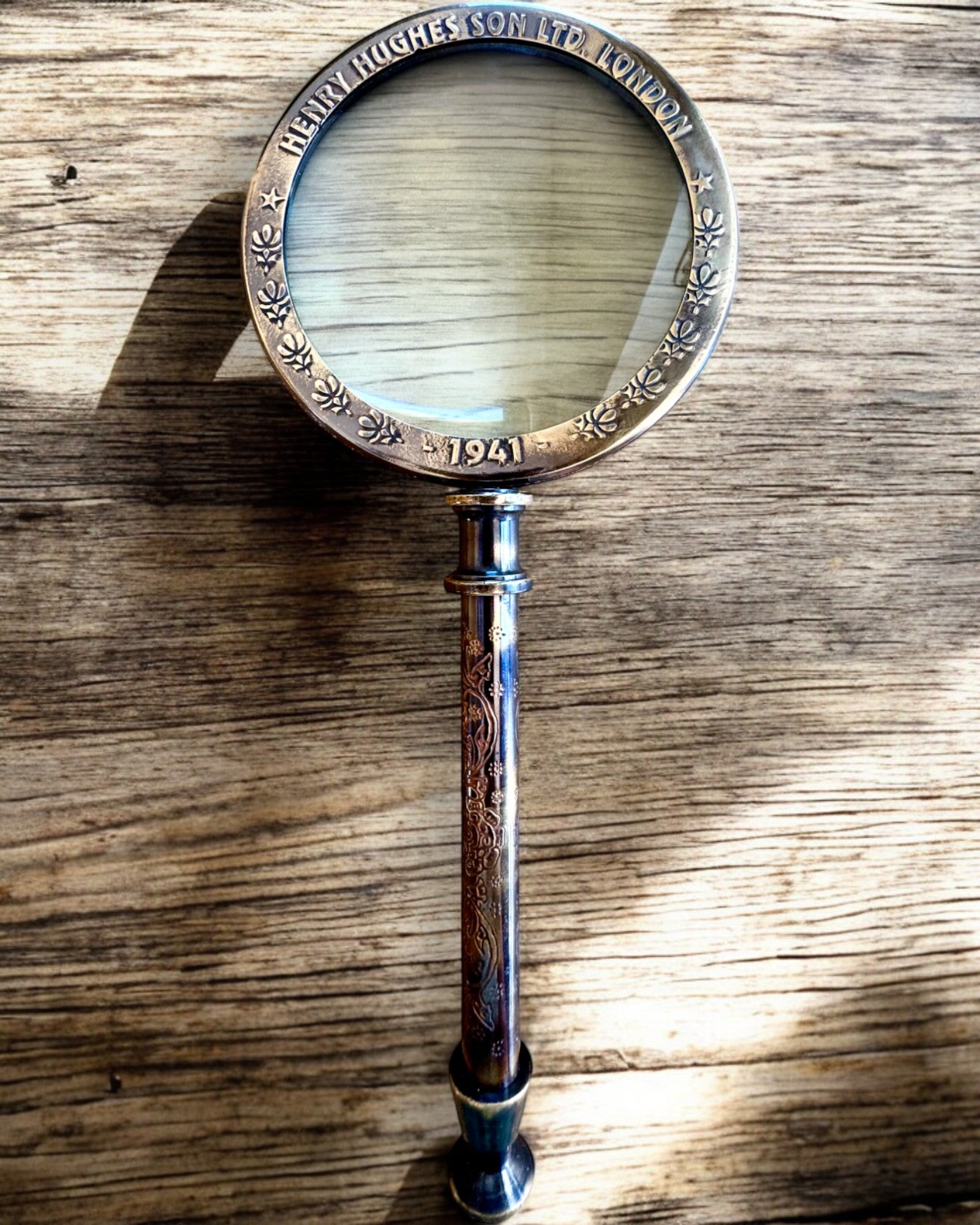 Messingforstørrelsesglas Navigator 1941 med Læderetui – Håndlavet, Premium, mulighed for personalisering som gave