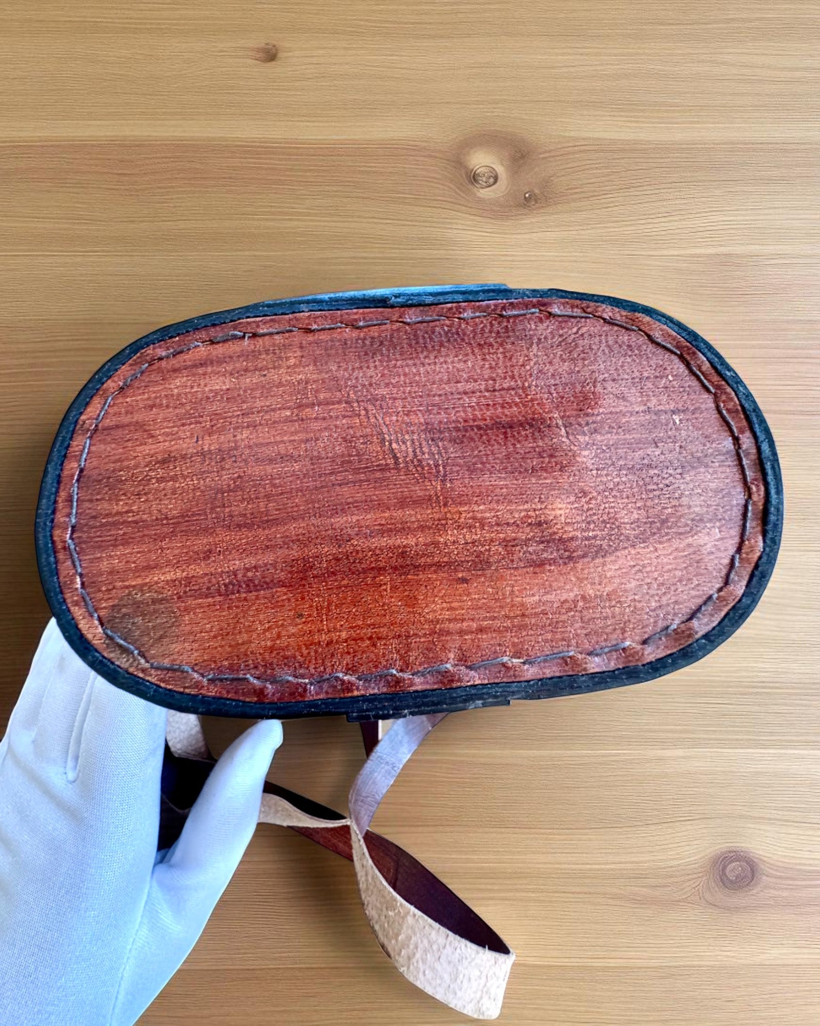 Kikkert med læderetui Victorian's Eye, 11 cm Messing, Hånddekoreret, personalisering med gravering til gave