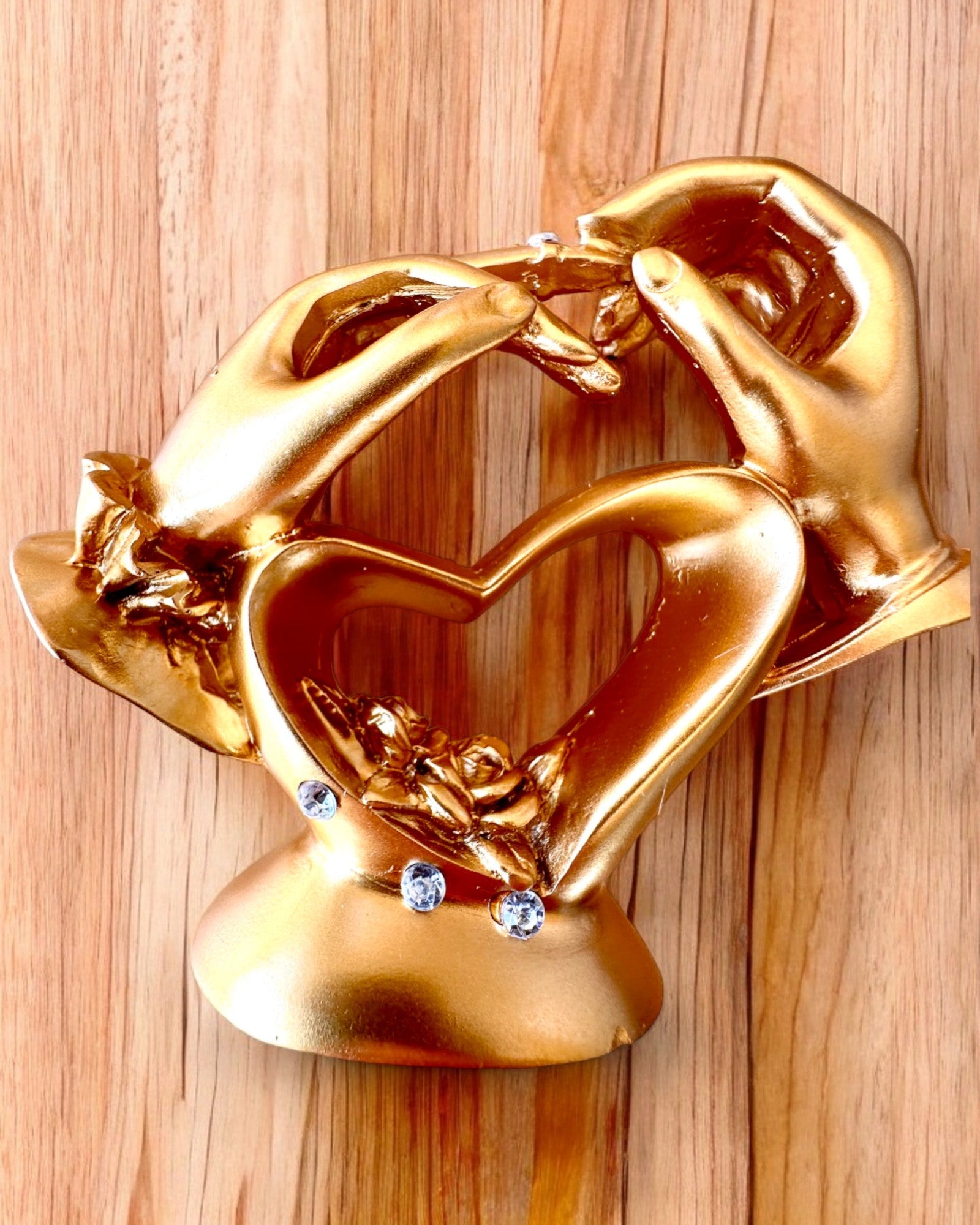 Figur "Berøring af Kærlighed" 10 cm høj, med Mulighed for Gravering som gave