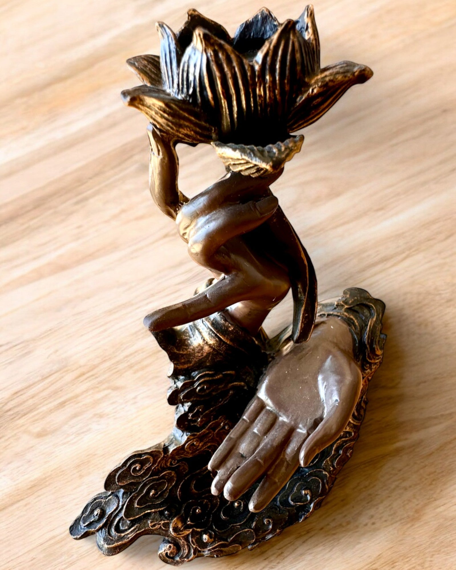 Mystisk Hånd, Røgelsesbrænder, holder til røgelse med Strømning, mulighed for tilpasning med gravering til gave