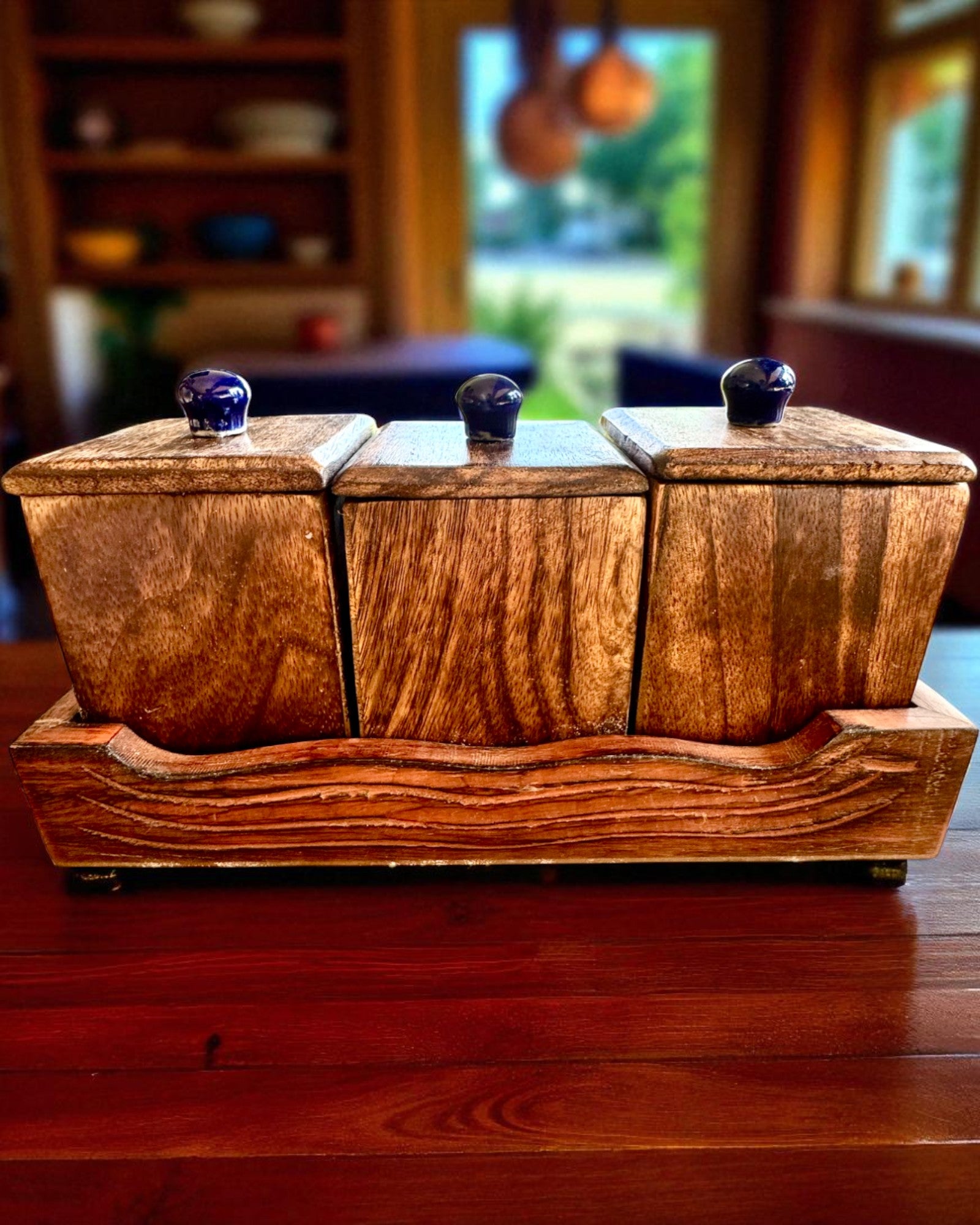 Sæt Royal Trio – Te, Kaffe, Sukker af Shisham-træ, håndlavet, med mulighed for gravering som gave