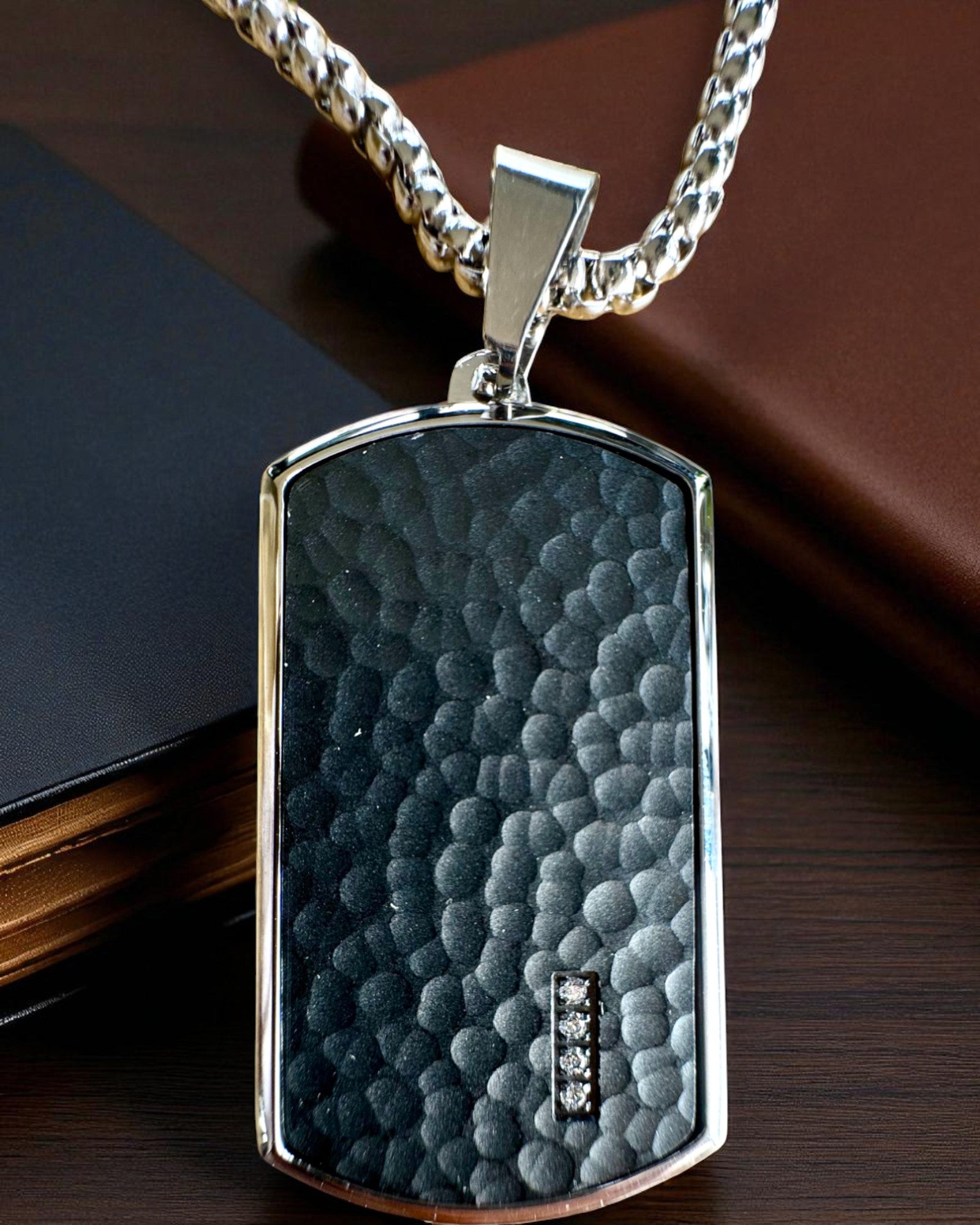 Herrehalskæde Dog Tag „SteelVision” – rustfrit stål, 15 varianter, tilpasning med gravering