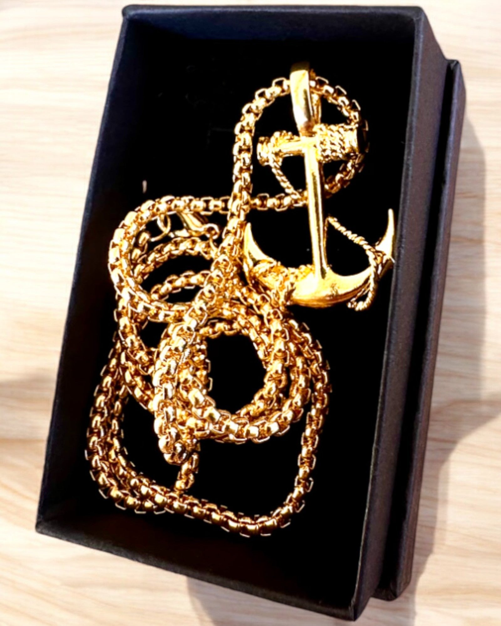 Determinationens Anker, Søamulet, halskæde, mulighed for personlig gravering som gave, 3 varianter at vælge imellem