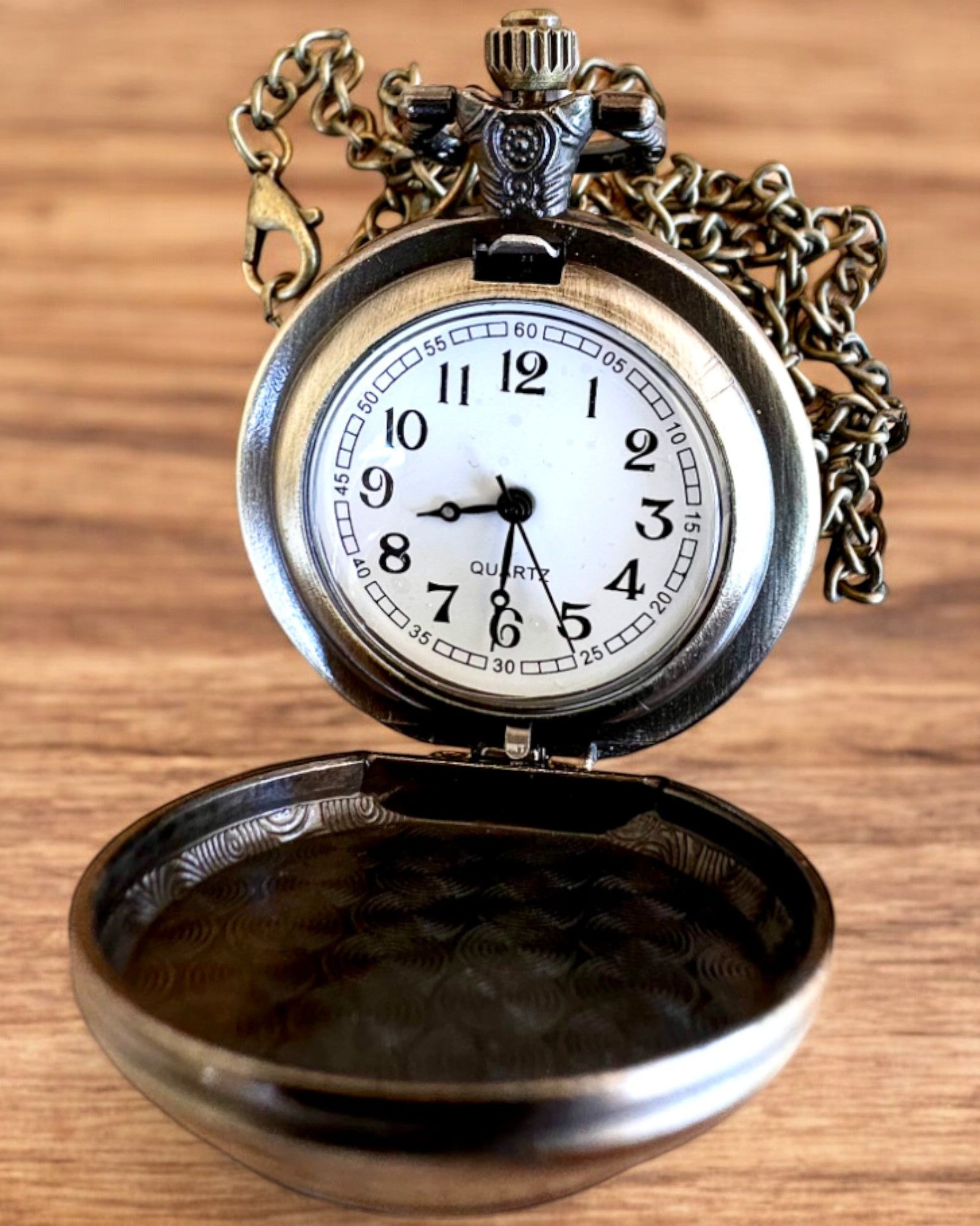 Lommeur Unicorn Elegance med kæde, enhjørningemotiv, gratis specialgravering