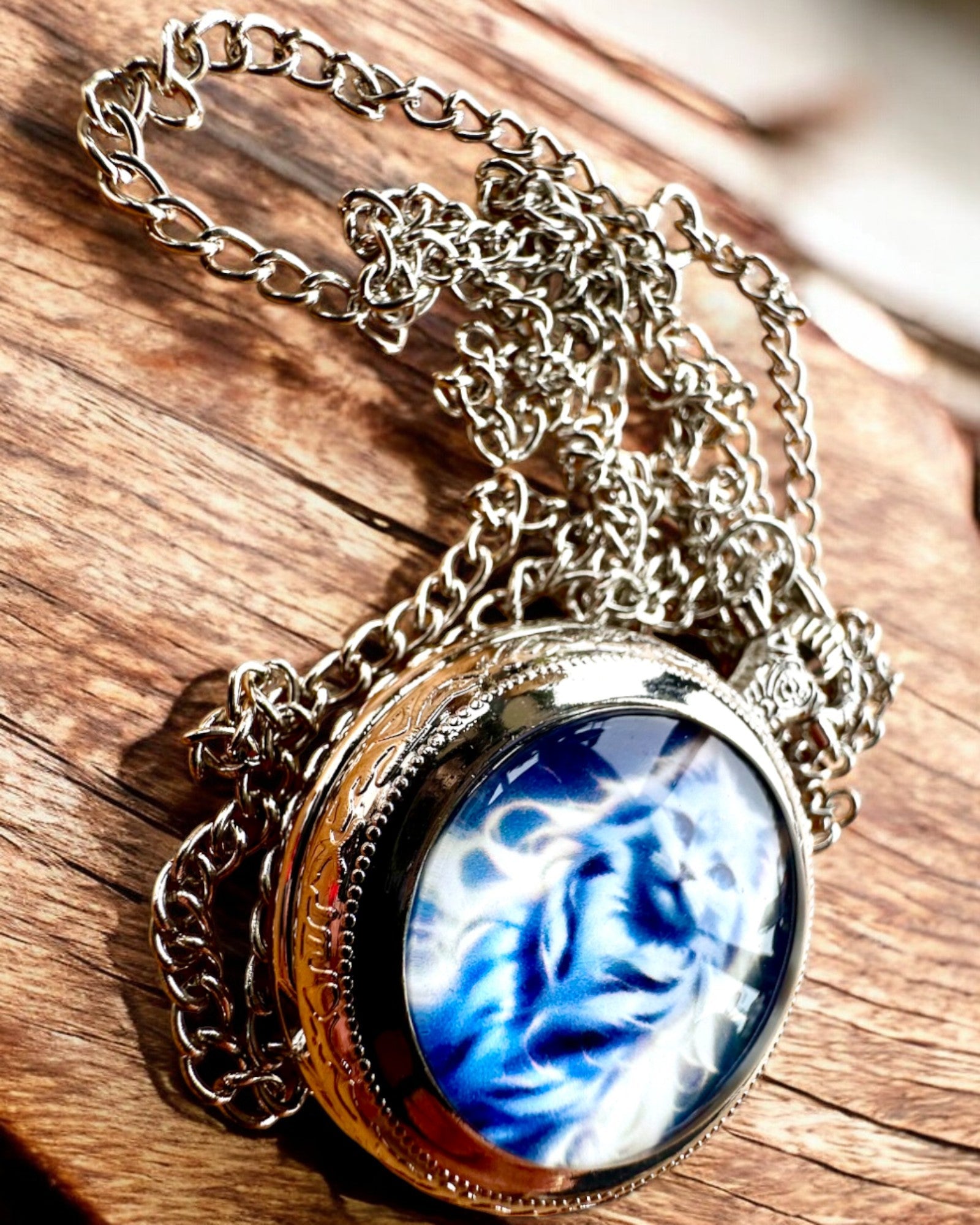 Lommeur "Stjernekatt" med Gravering, 2 farvevarianter at vælge imellem