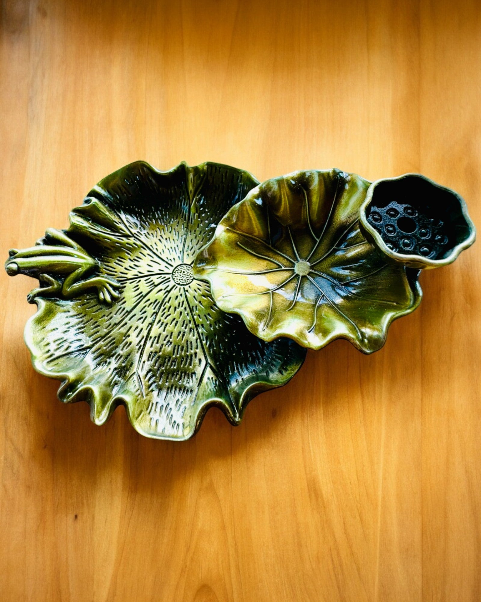 Elegant Metal Røgelsesholder Lotusblad - 4 varianter at vælge imellem, mulighed for personlig gravering som gave