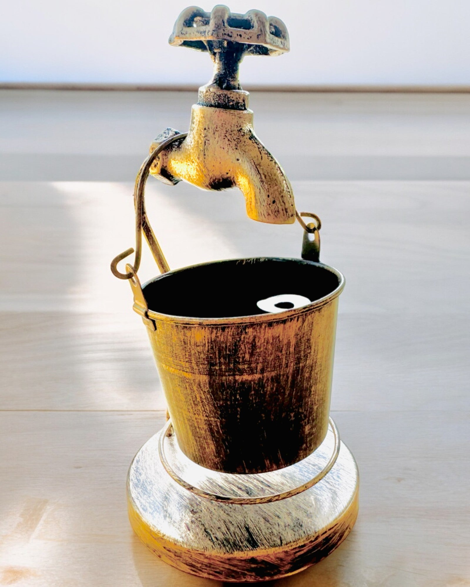 Stilfuld Metal Askebæger "Rustic Charm" 19-23 cm i højden, 8 varianter at vælge imellem, gravering på forespørgsel