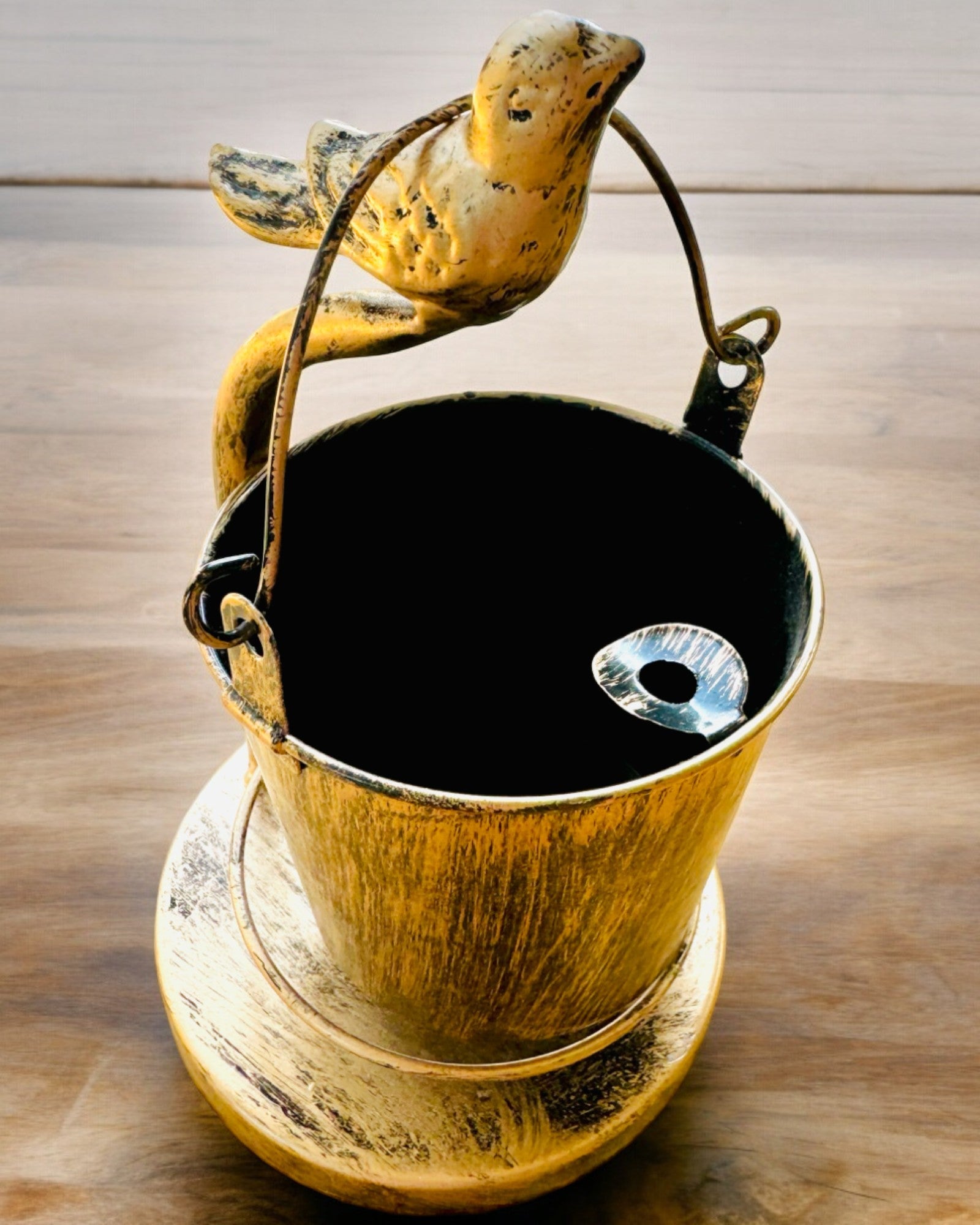 Stilfuld Metal Askebæger "Rustic Charm" 19-23 cm i højden, 8 varianter at vælge imellem, gravering på forespørgsel