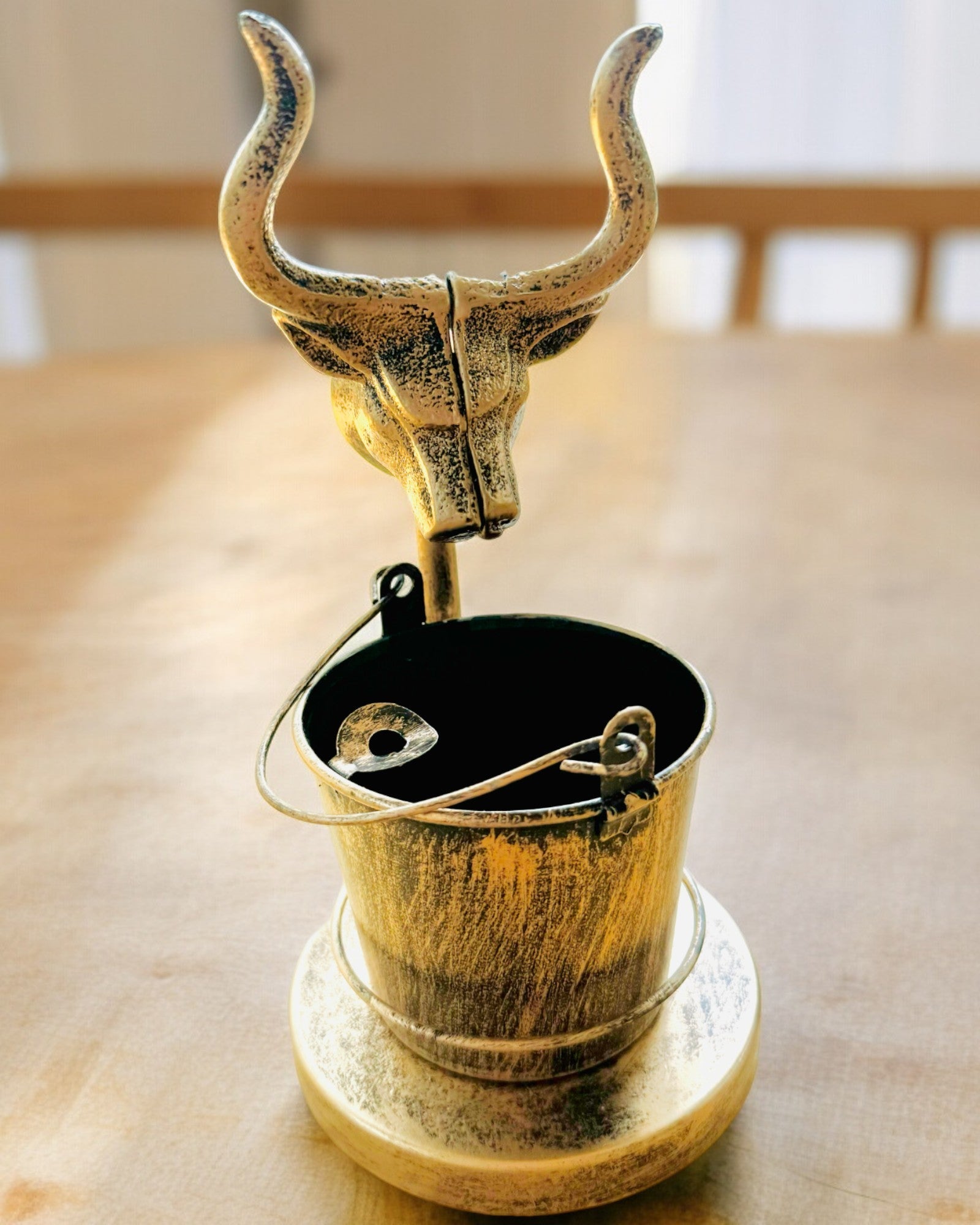 Stilfuld Metal Askebæger "Rustic Charm" 19-23 cm i højden, 8 varianter at vælge imellem, gravering på forespørgsel