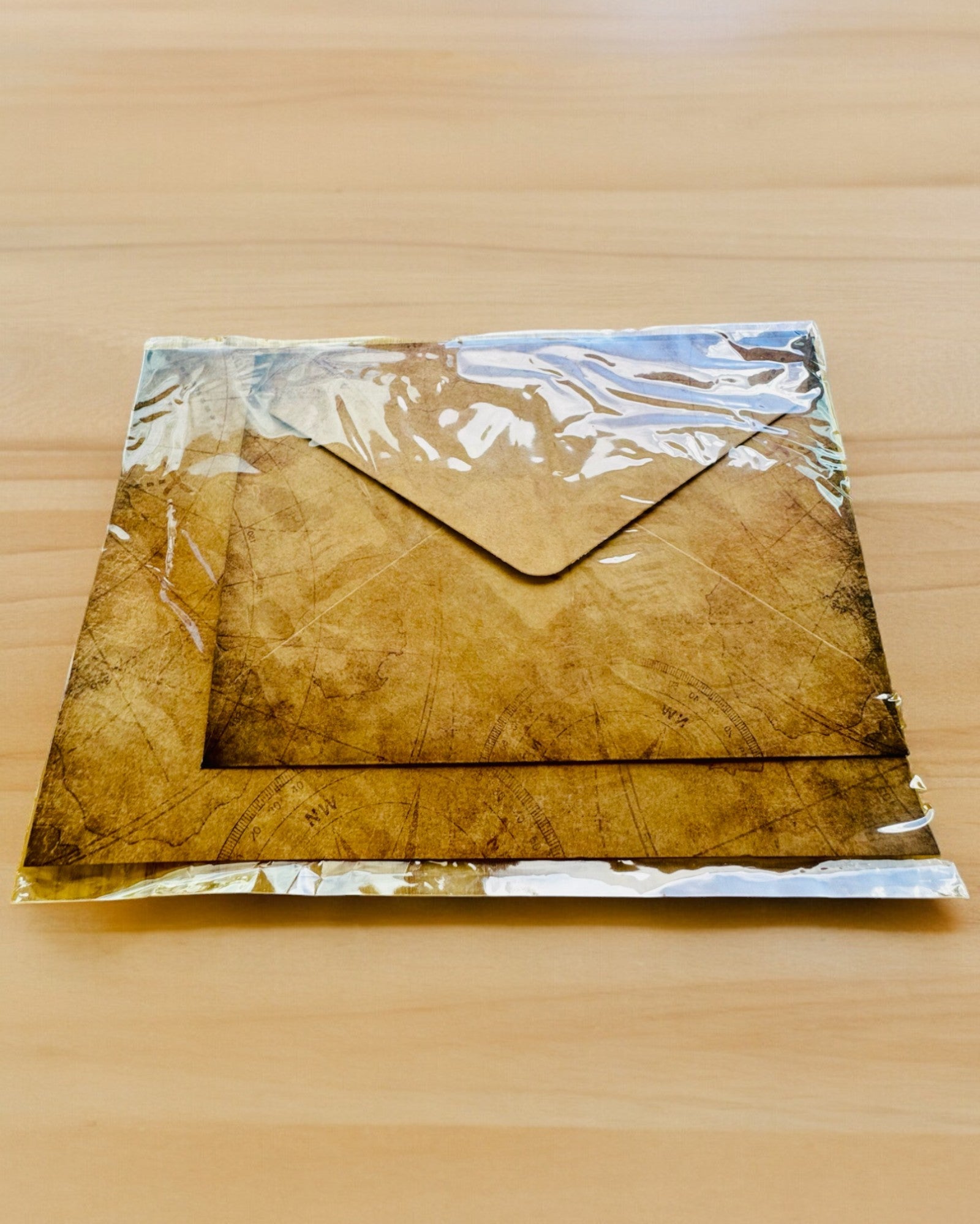 Gavesæt - Bordeaux-Lilla Gåsefjerpen "Steampunk Elegance" med Mulighed for Gravering, til gave