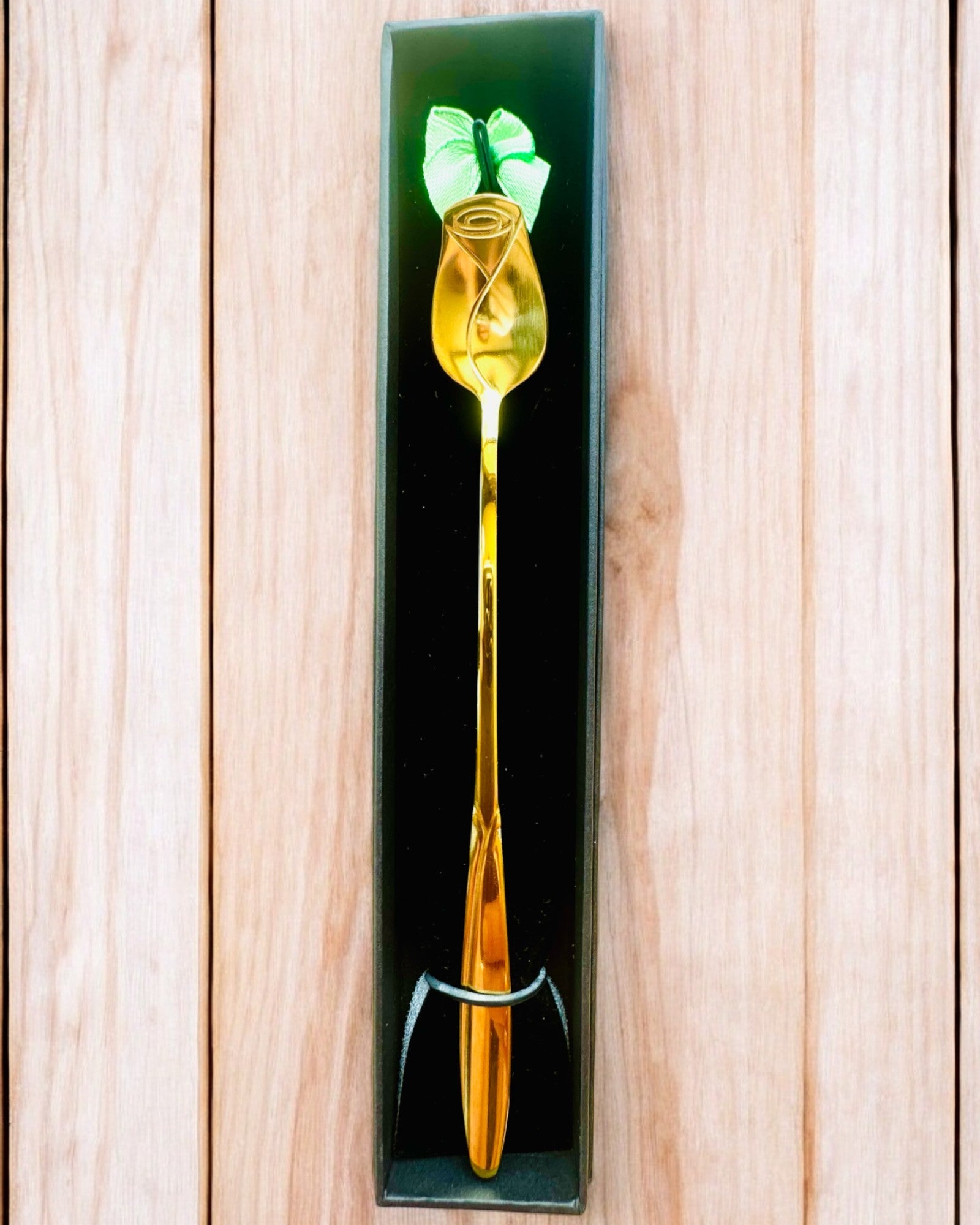 Personliggjort Rosen Ske med Mulighed for Gravering som gave - 3 farvevarianter at vælge imellem