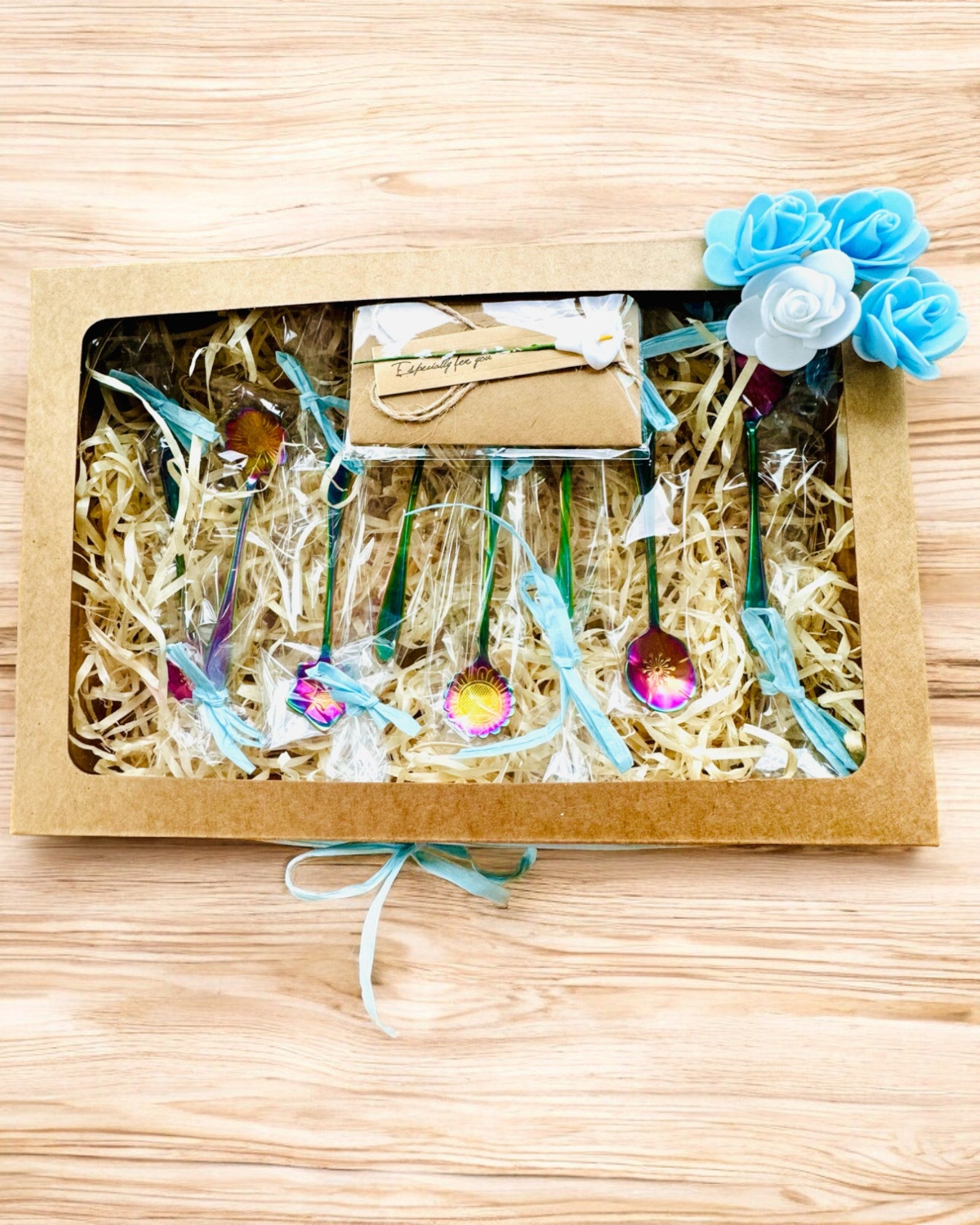 Sæt af skeer "Blomster Rapsodi" - personliggørelse med gravering som gave, 2 varianter at vælge imellem