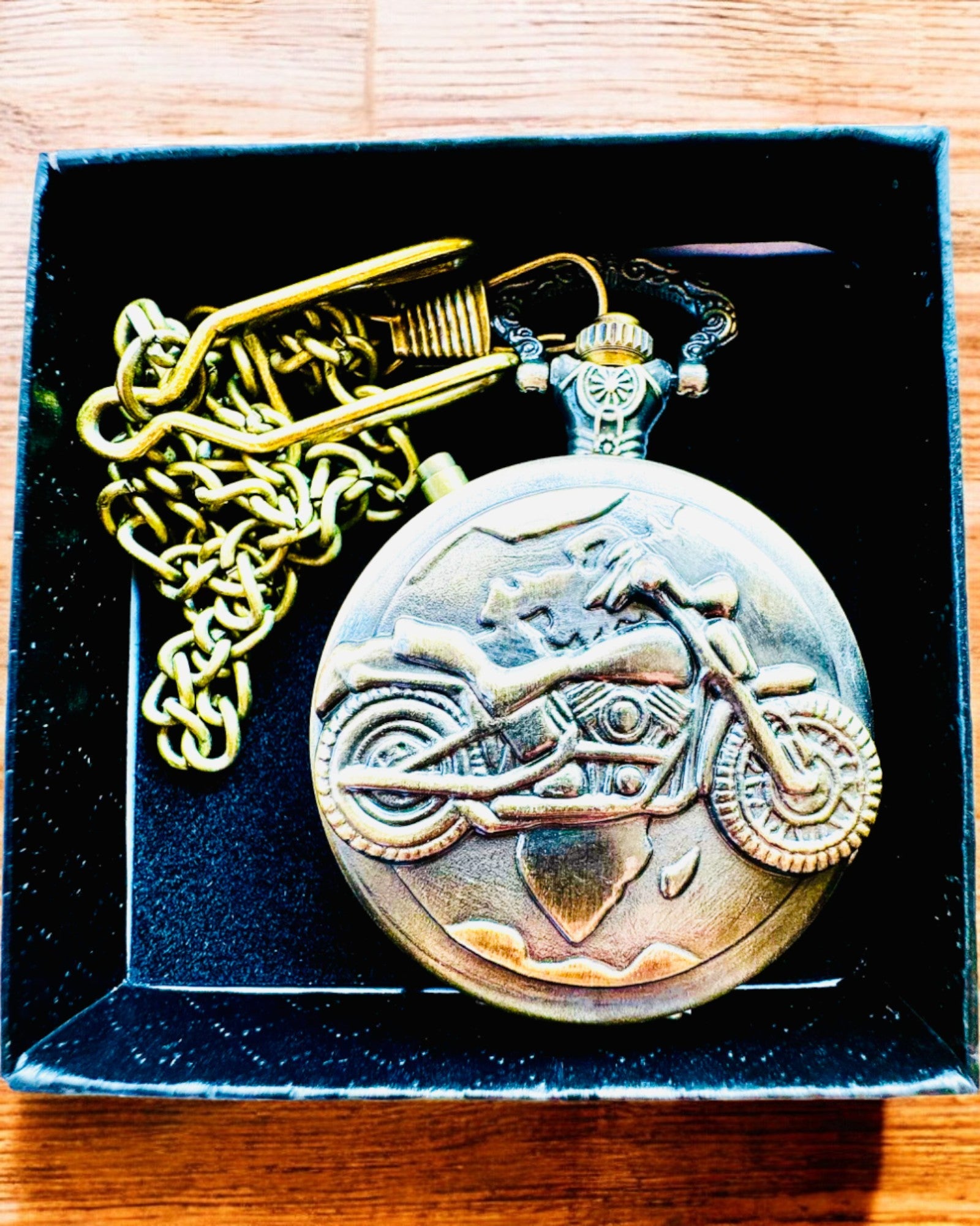 Lommeur "Motocyklowy Elegancik 2" – Gravering til gave, 3 farvevarianter