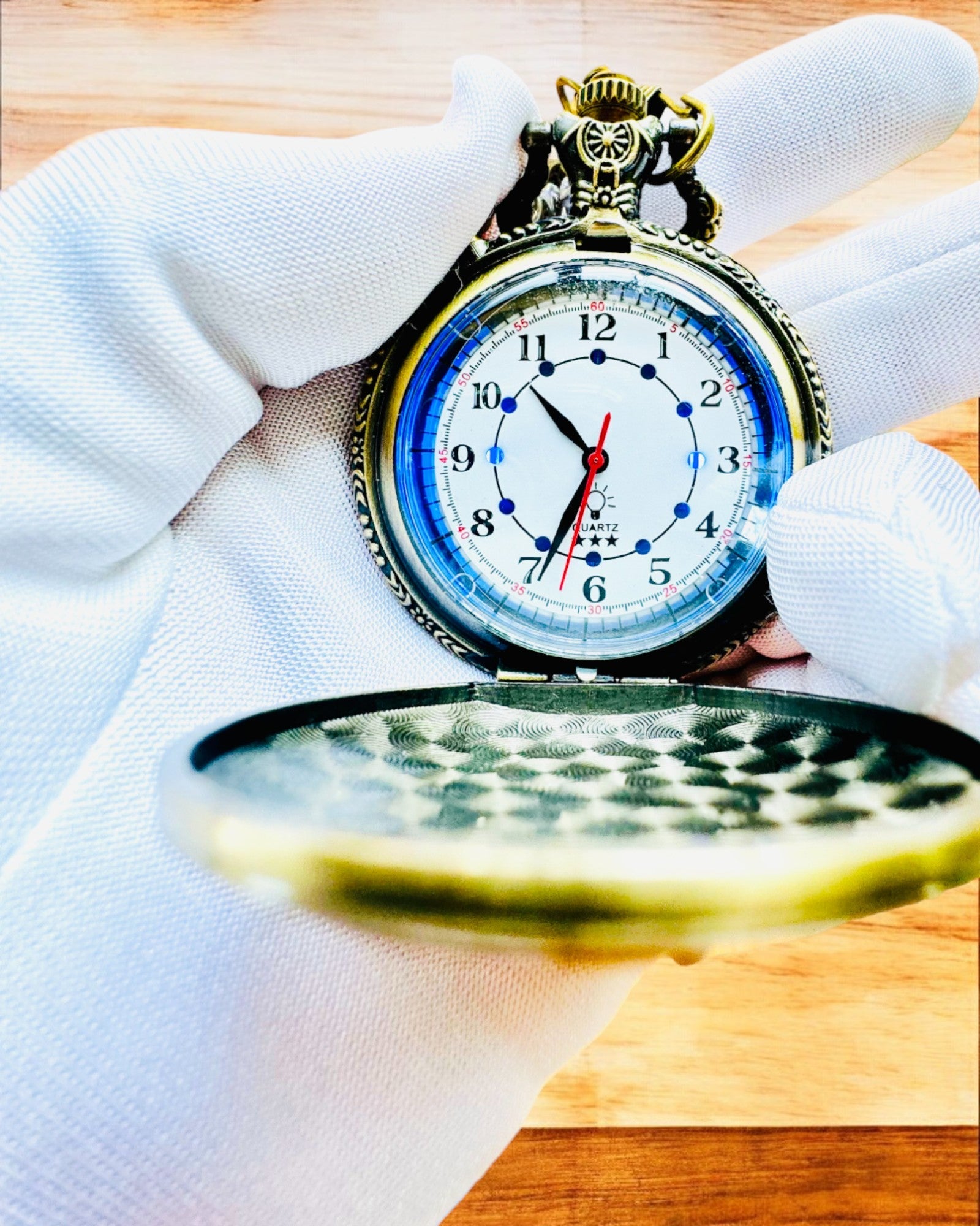 Lommeur "Motocyklowy Elegancik 2" – Gravering til gave, 3 farvevarianter