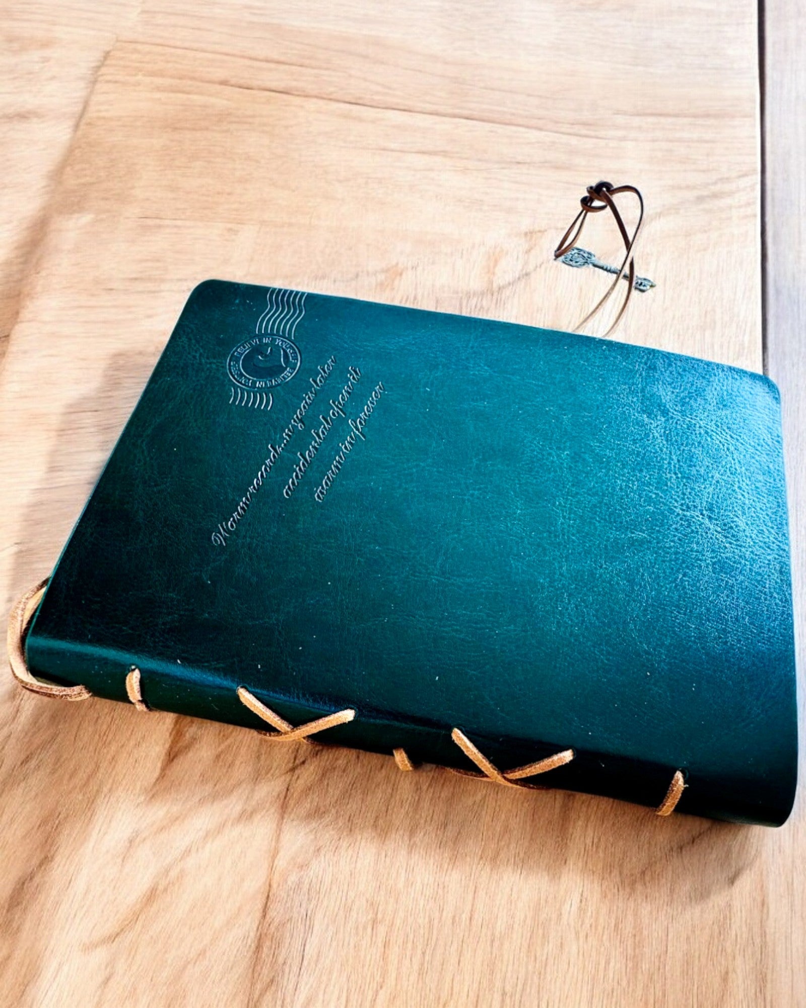 Vintage Notesbog "Nøgle til Fortiden" - Mulighed for gravering som gave, notesbog