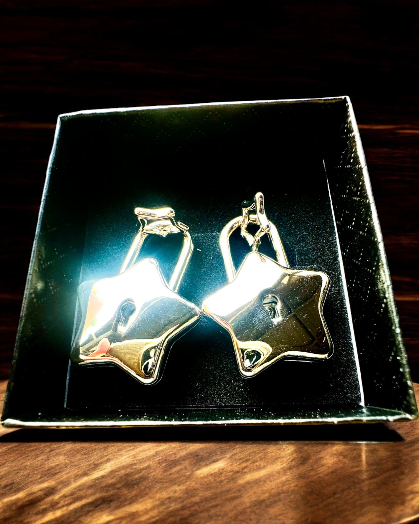 2 Stjerne Mini Hængelåse med Gravering – Beskyt Dine Drømme, personaliseret som gave, 2 farvevarianter at vælge imellem