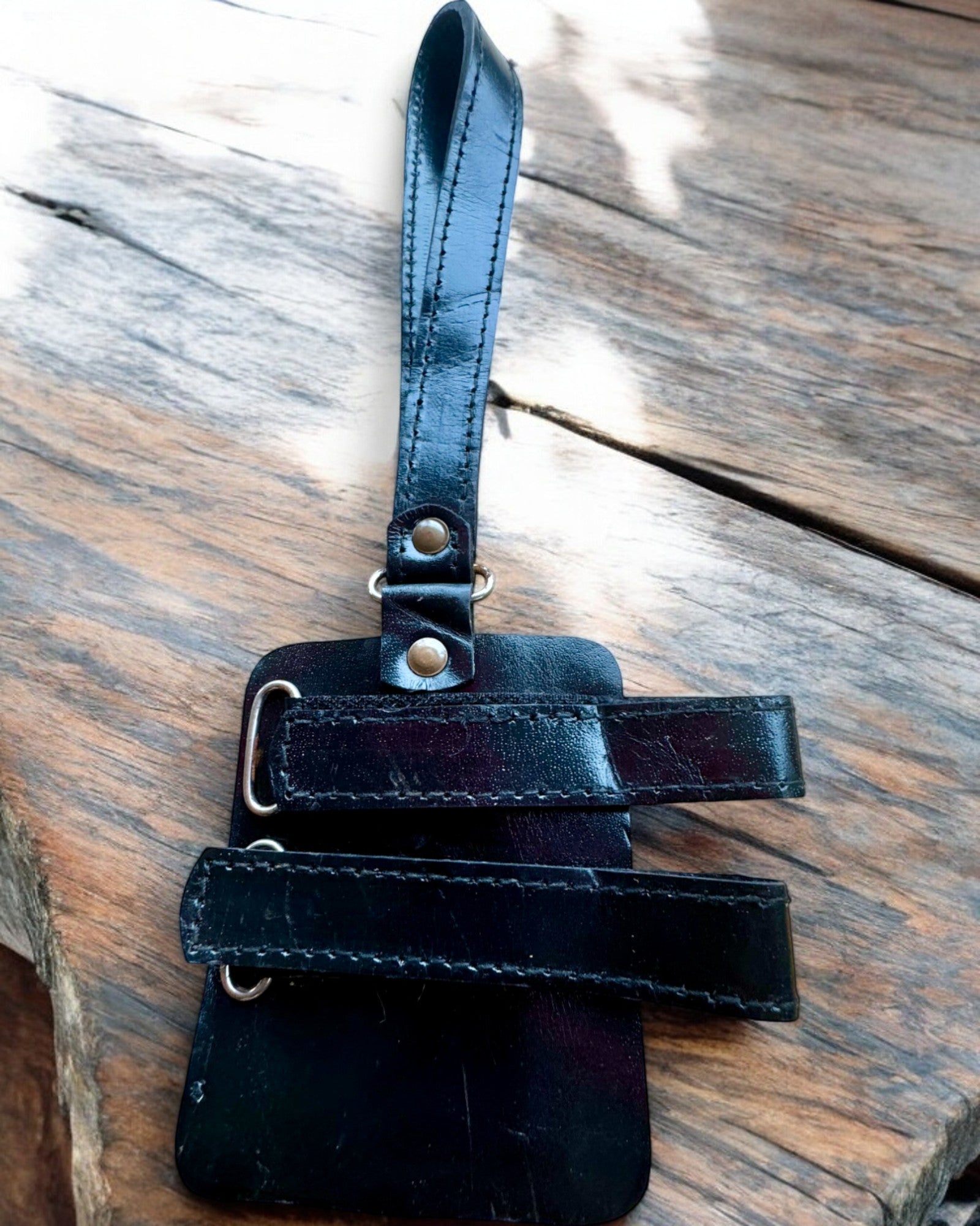 Håndlavede Black Panther-etui til Stok med Mulighed for Gravering - Håndlavet af Naturlæder