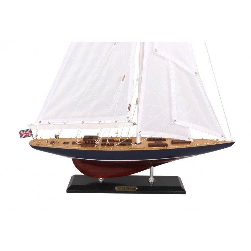 Replikamodel af yachten Endeavour, højde 70cm – END