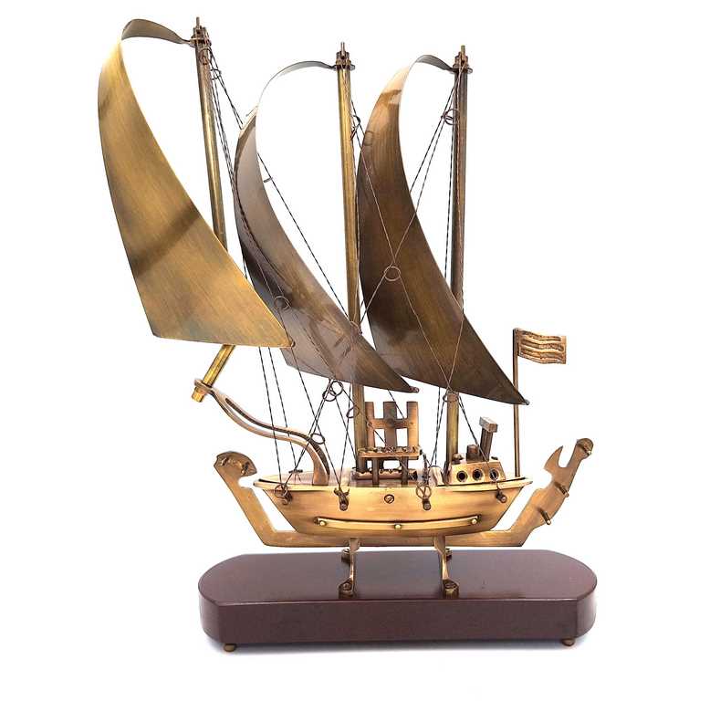 Stort messingskib på træfod - 38cm - N-3615B