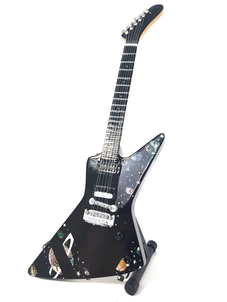 Mini-guitar i stil med Scorpions Matthias Jabs MGT-7818