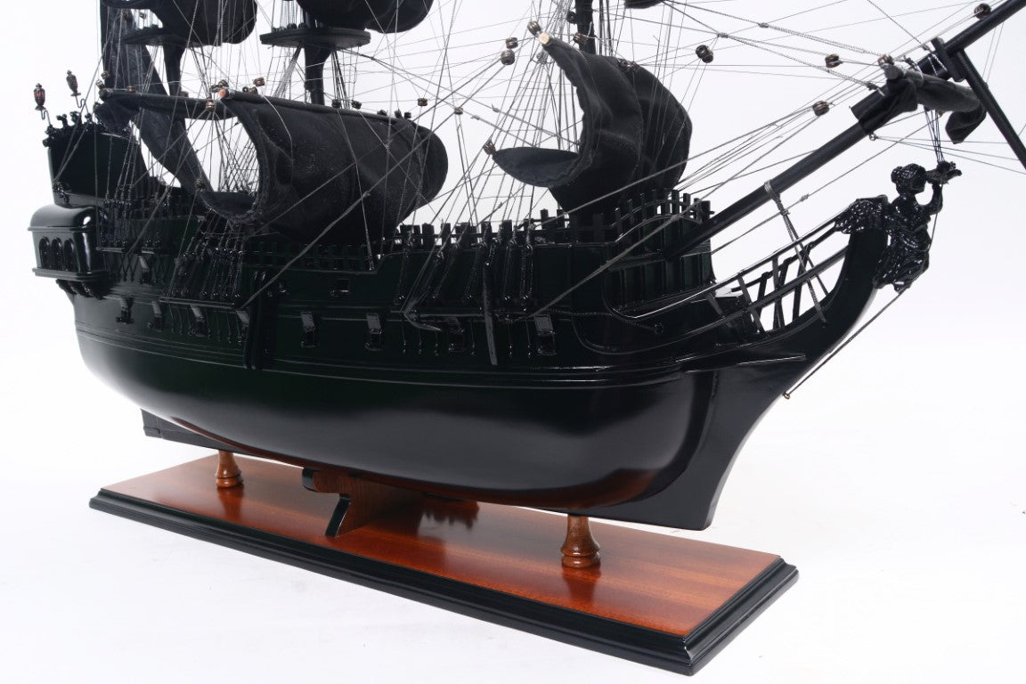 Den Sorte Perle model af piratskib - længde 89cm - BP80R