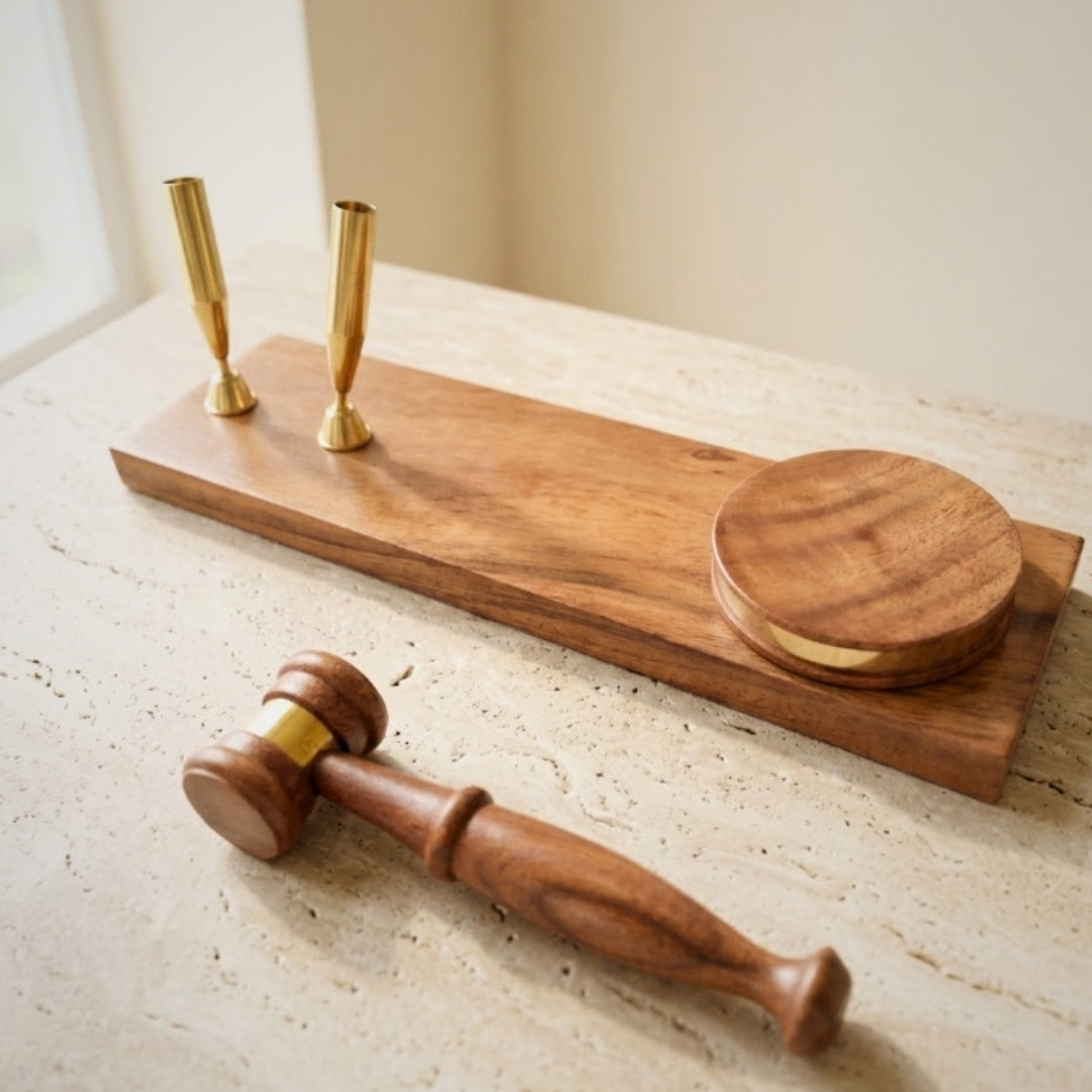 Dommerhammer - penneholder - gave til jurist – DNU-023