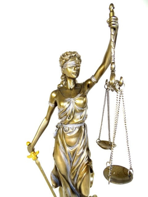 Themis-figur 35 cm - gave til advokat eller dommer - MC-90037