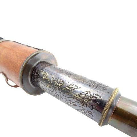 Retro messingkikkert beklædt med læder med rem - replika - NC1596
