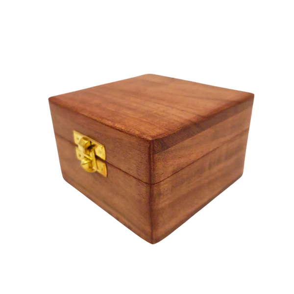 Trææske 6 x 6 x 4 cm - DNU-017