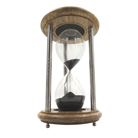 Messing-træ timeglas 10 min med gravering - elegant gave i sort farve, højde 25 cm, lavet af metal, glas og mangotræ