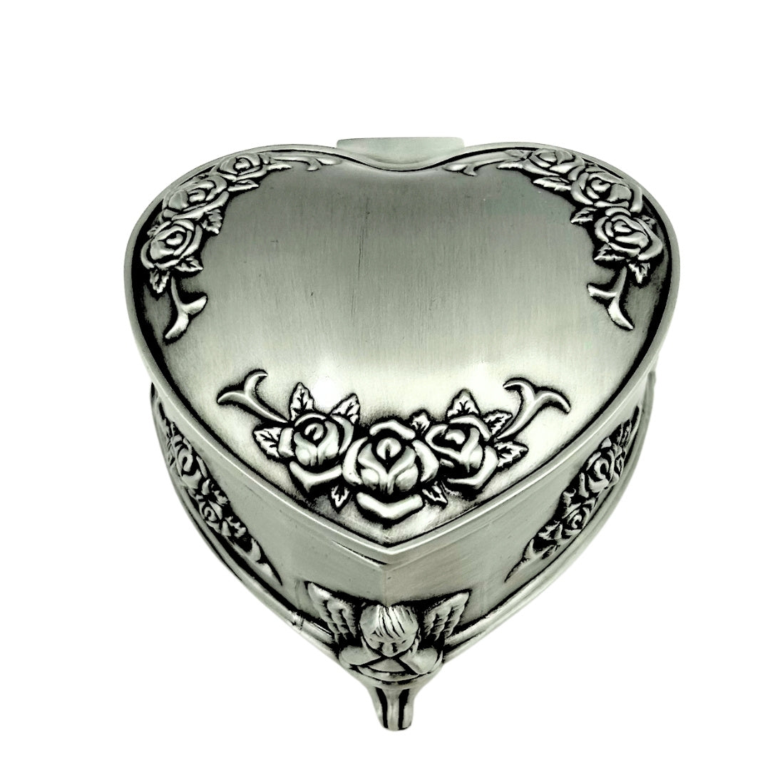 Hjerteformet metalskrin – 2099