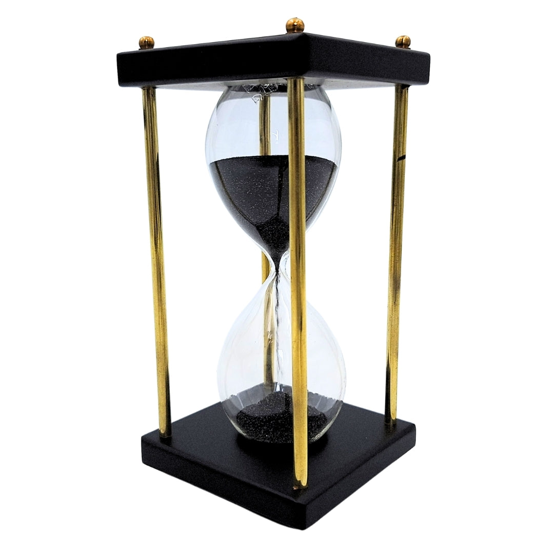 Messing- og trætimeglas 5 minutter – sort sand – elegant retrodekoration - STRS