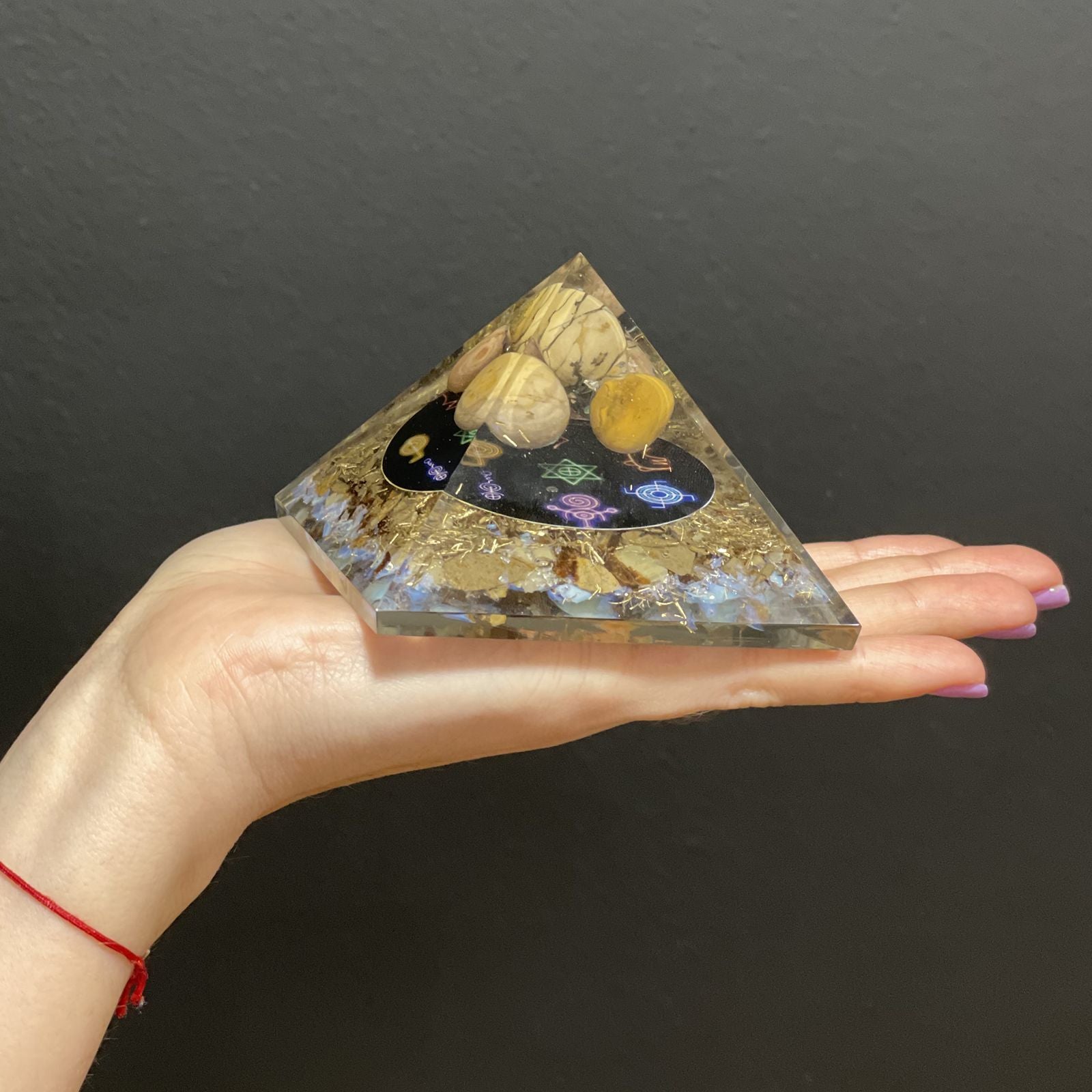 Orgonitpyramide Midnight Reiki